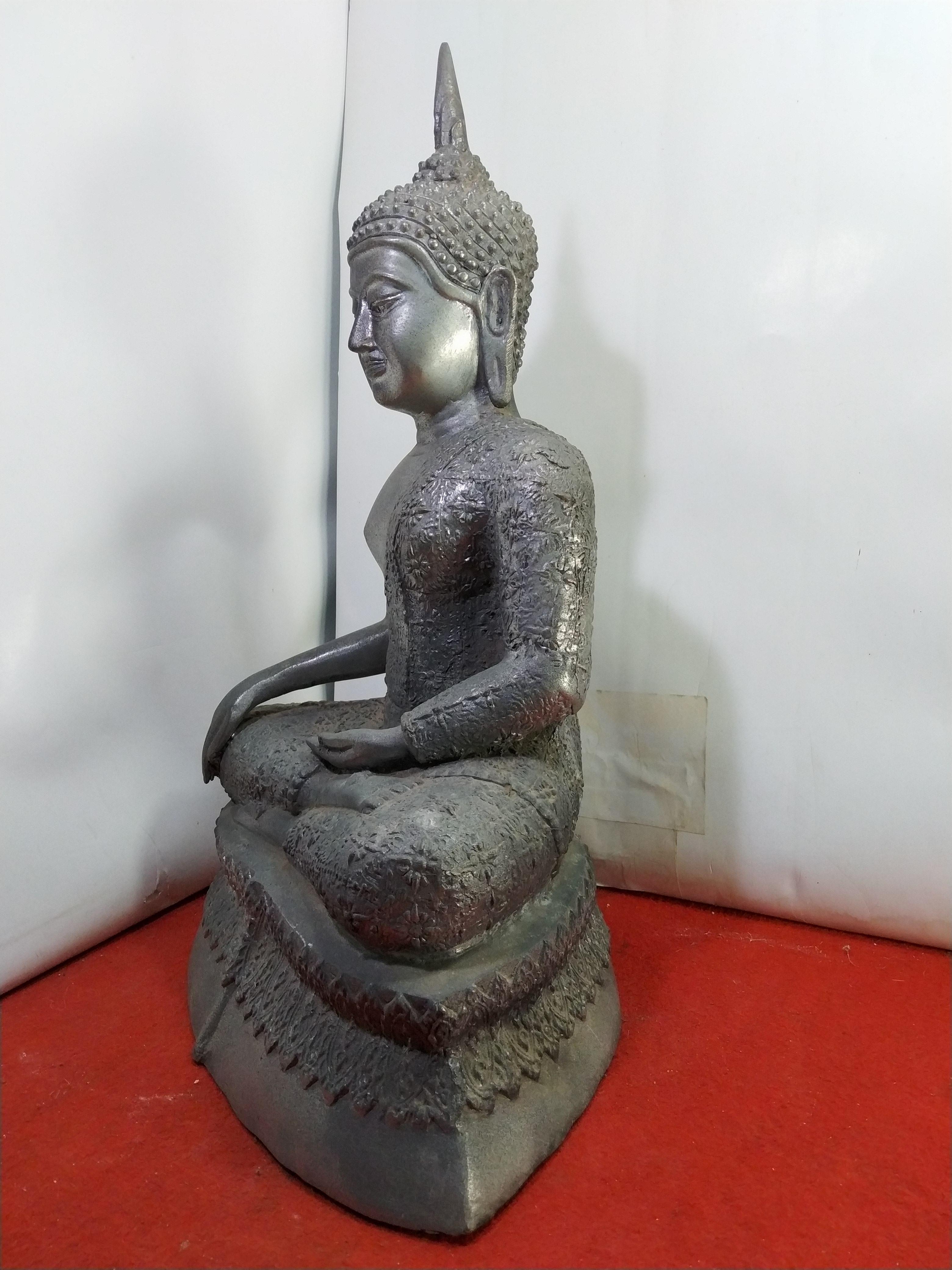 พระอู่ทอง ปางชนะมาร ห่มจีวรลายดอกพิกุลงดงาม หน้าตัก 9 นิ้ว