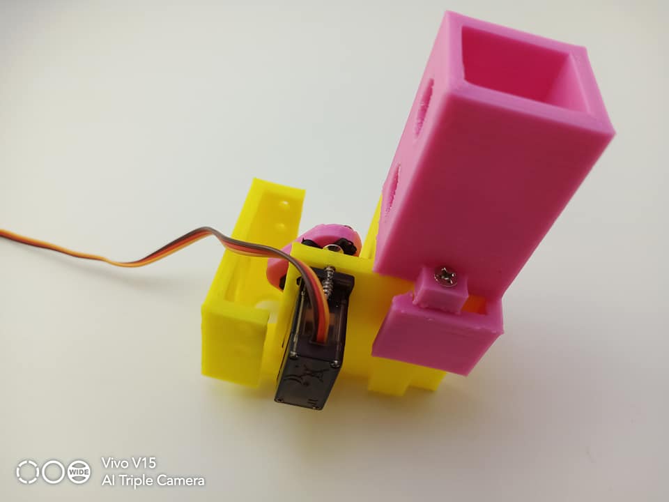 ชุดจ่ายถุงยังชีพ แบบประกอบเองพร้อมโค๊ดสั่งการทำงานเซอร์โว Ex