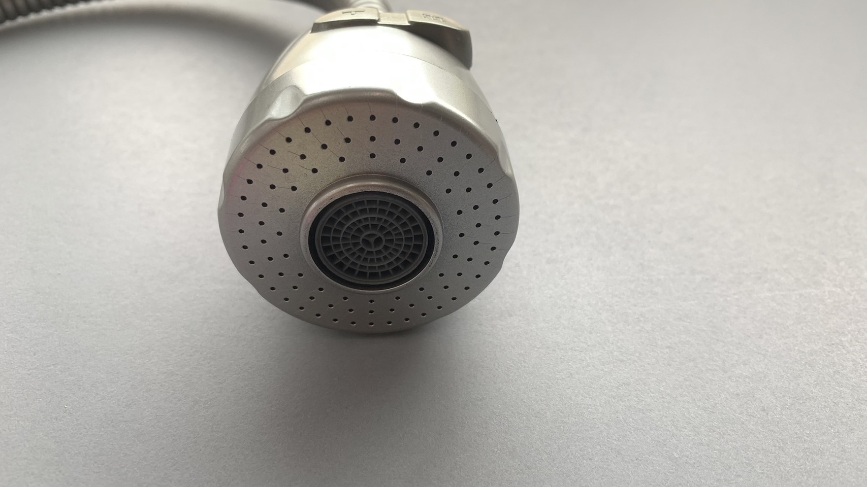 ก๊อกอัดแผง R18SS สแตนเลส ยืนสายอ่อน ก้านปัด