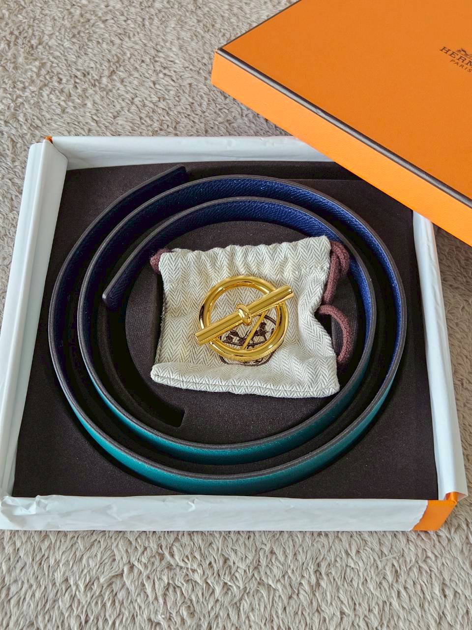 Hermes Belt สายสีเขียว/น้ำเงิน หัวกลมทอง