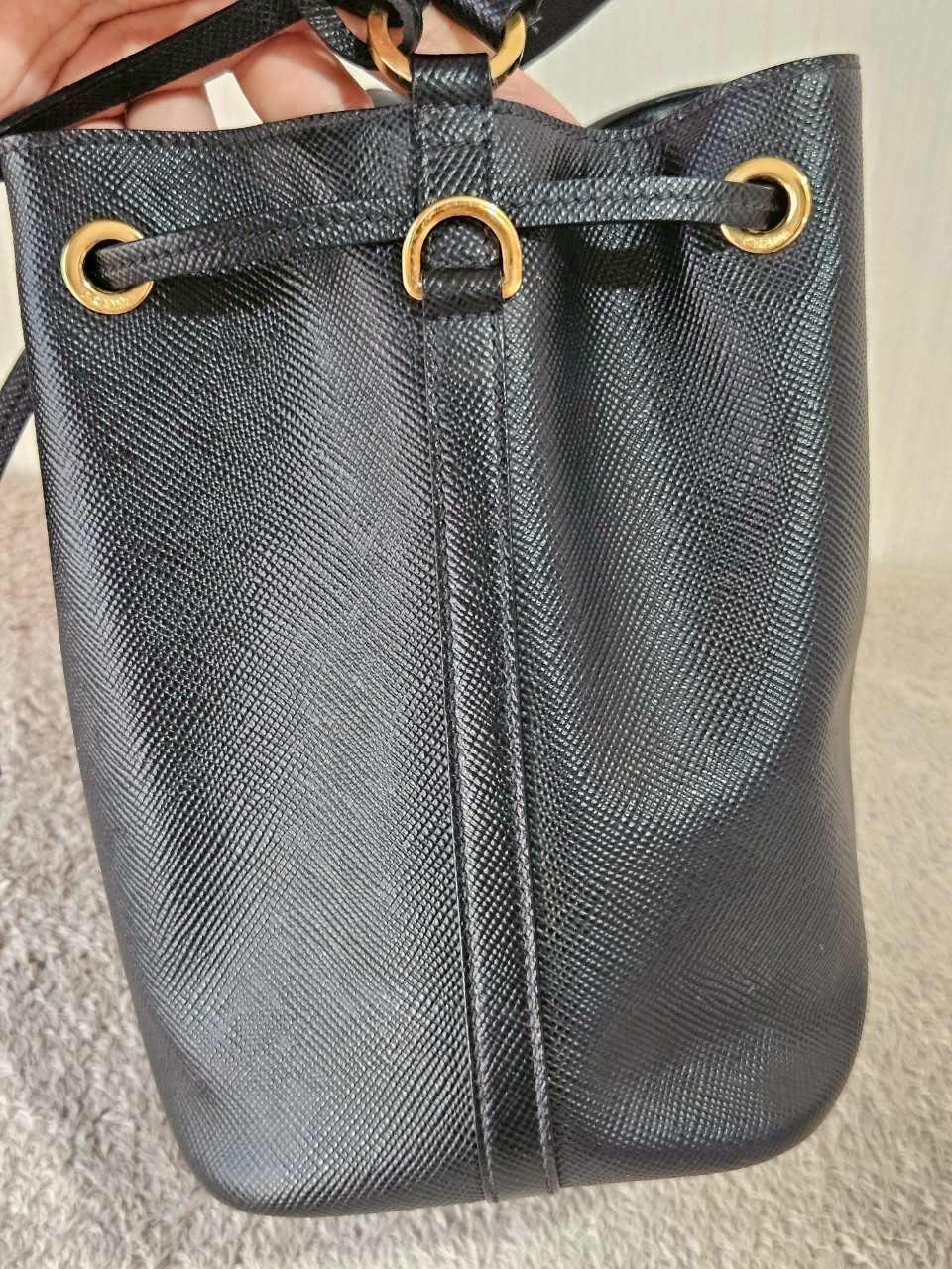 Prada Bucket Bag in Saffiano Leather Nero
