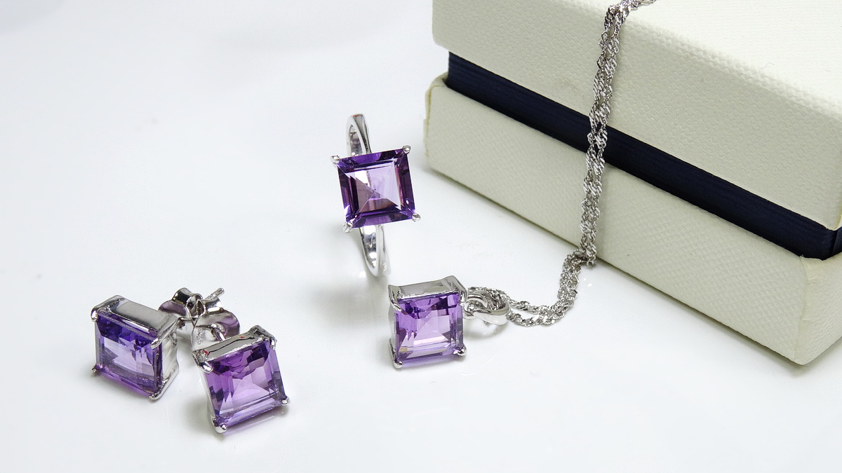 Square Amethyst Set เซ็ทแหวน,สร้อยคอพร้อมจี้ และต่างหูอเมทิสต์ทรงสี่เหลี่ยม ตัวเรือนเงินแท้ silver925