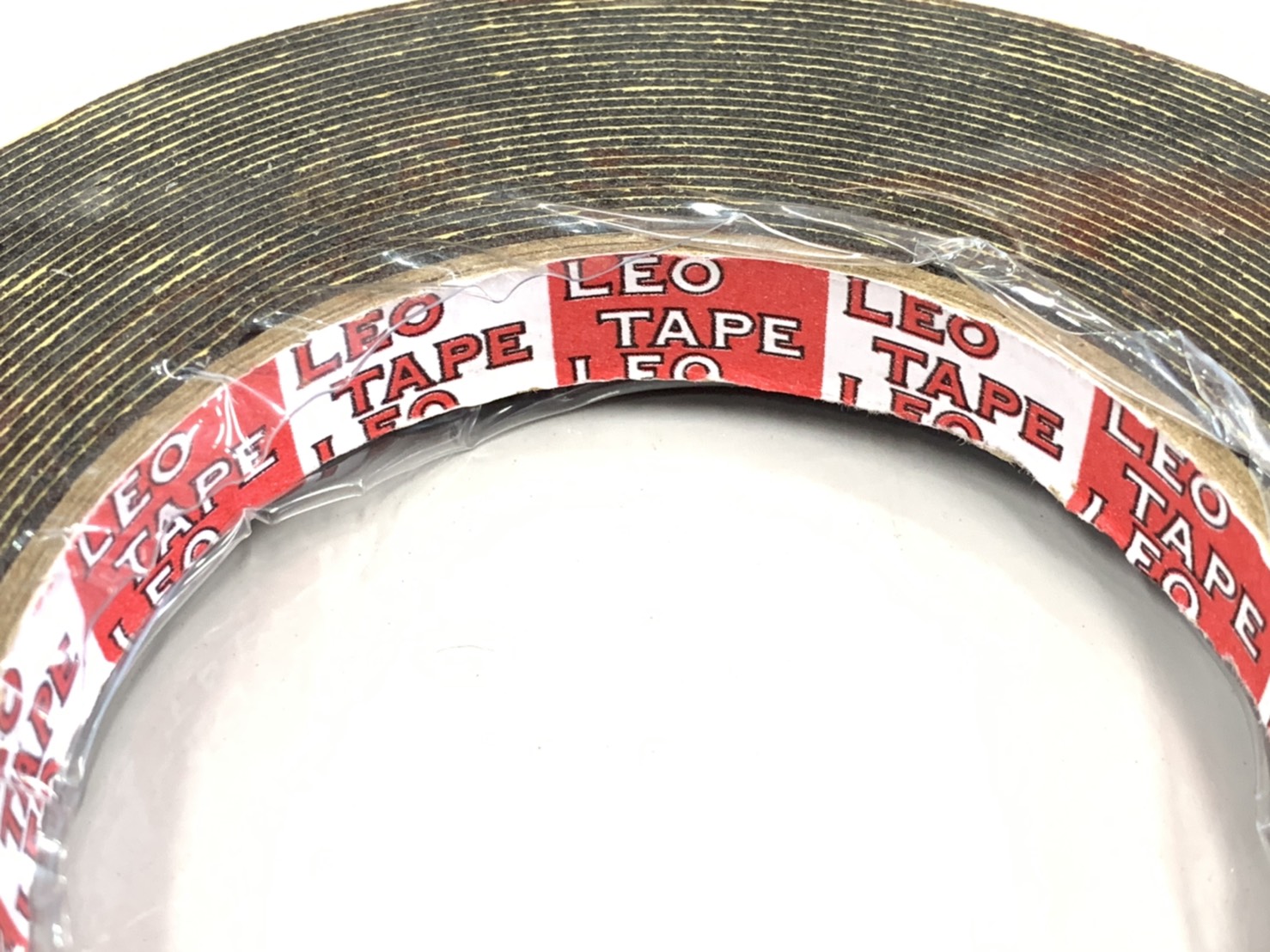 เทปติดคิ้วรถยนต์ 1/2" x 10ม.