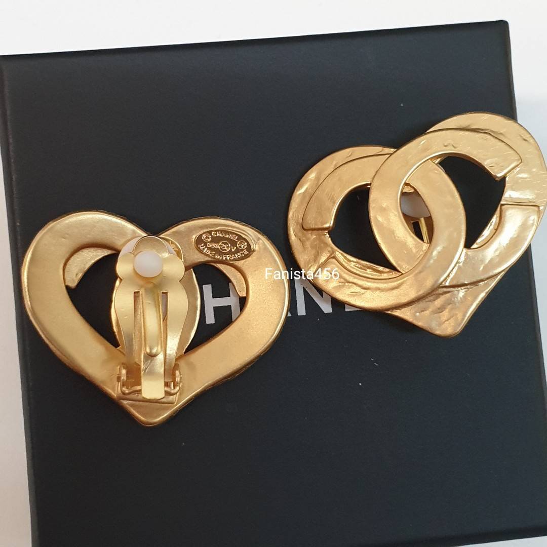 ต่างหูชาแนล original แบบหนีบ ต่างหู Chanel งานวินเทจหัวใจ ต่างหูชาแนล 1:1 ต่างหูหัวใจ Chanel earring heart