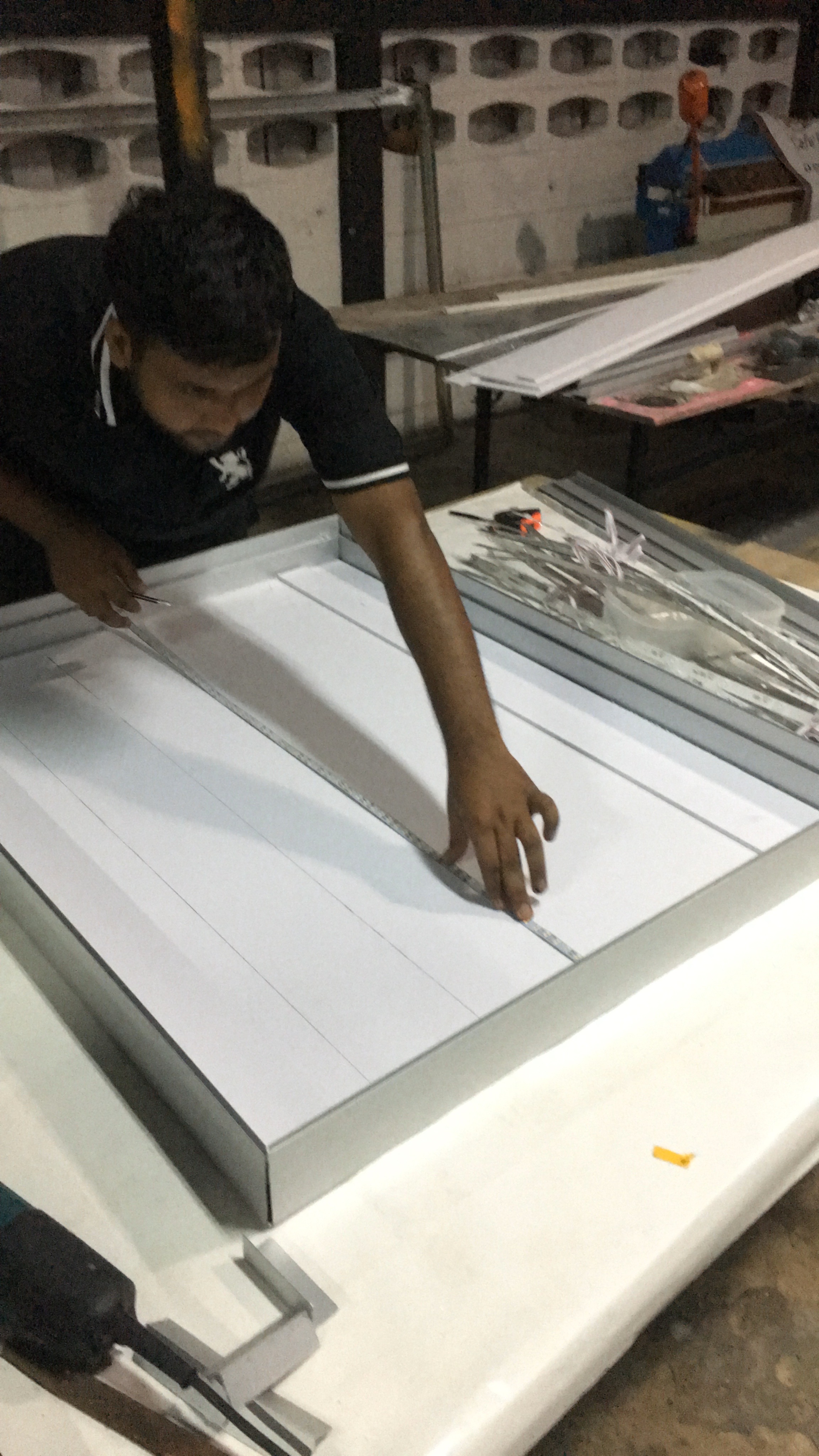 กล่องไฟสำหรับยึดผ้า3P Fabric Lightbox UV ป้ายไฟบาง Slim Light Box 6cm.