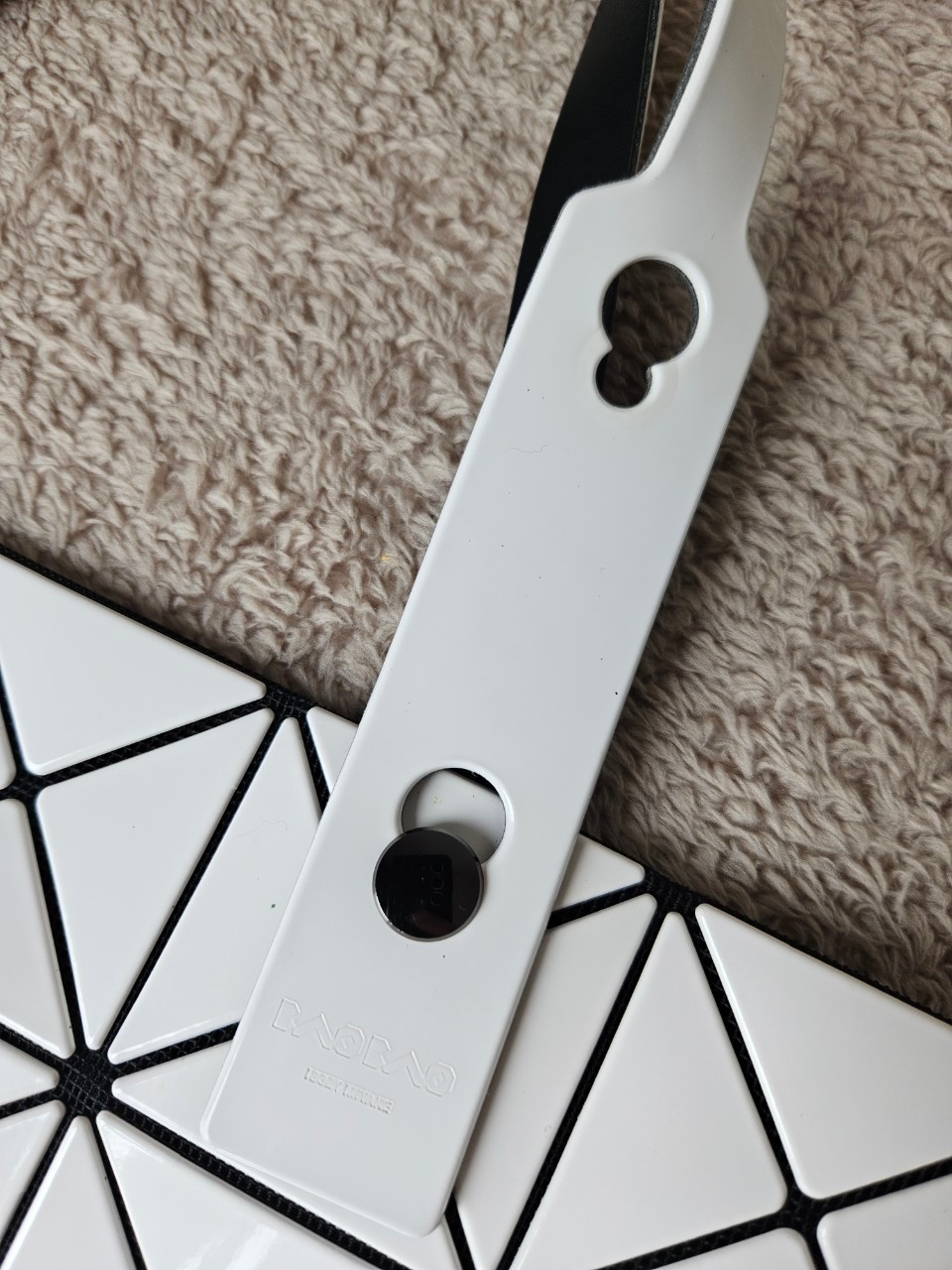 Baobao 6*6 สีขาว