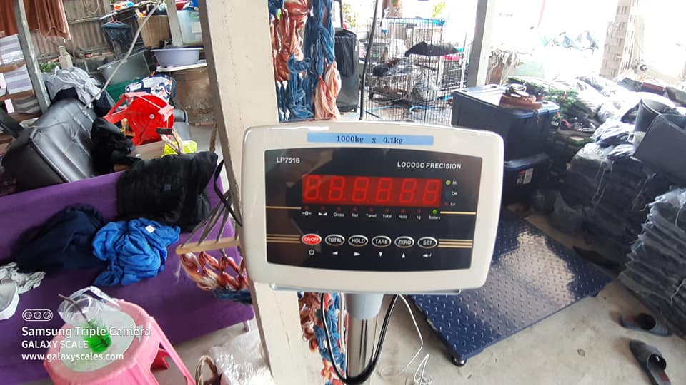 Locosc เครื่องชั่งวางพื้น 1x1M พิกัด 1000Kg รุ่น LP-7516E