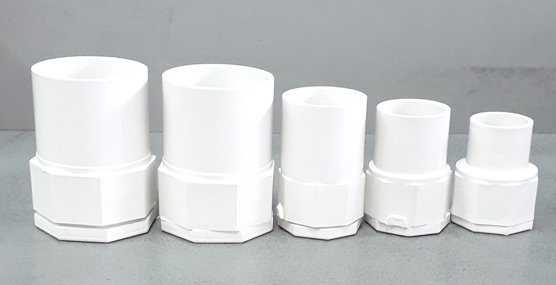 ข้อต่อเข้ากล่องร้อยสายสีขาว ตราช้าง