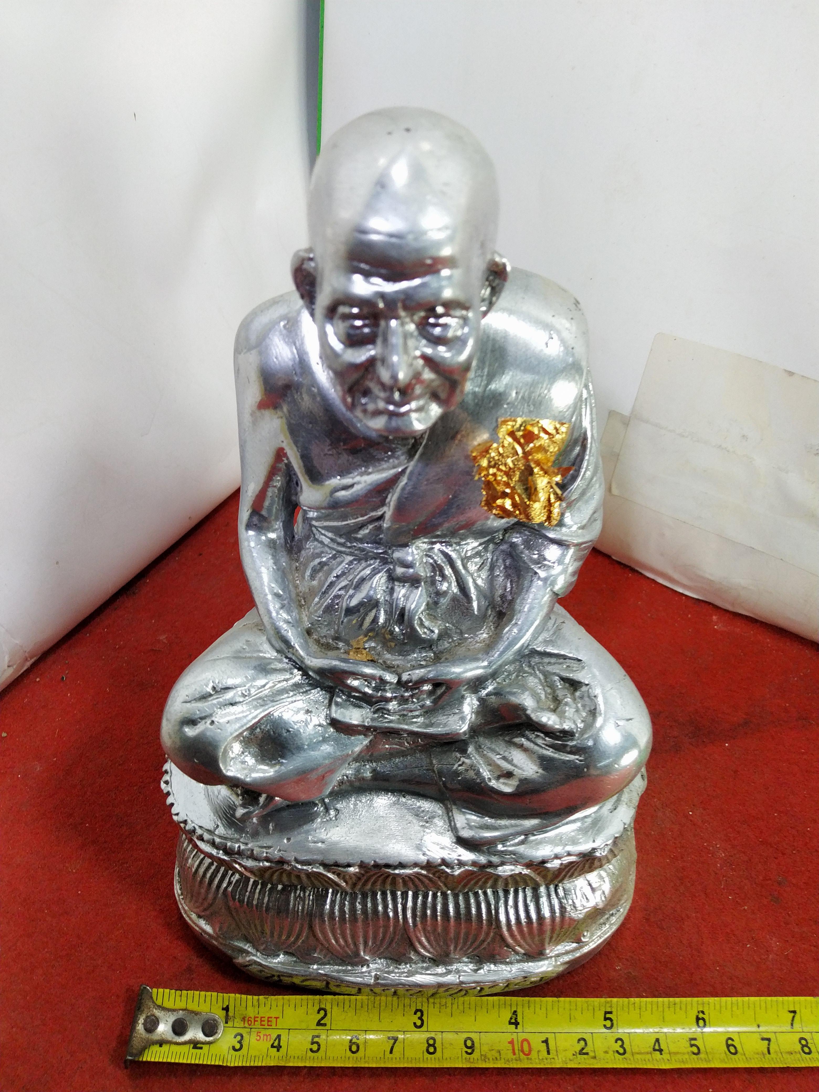 หลวงปู่ทวด เหยียบน้ำทะเลจืด หน้าตัก 5 นิ้ว เนื้อสำริดเงินยวง