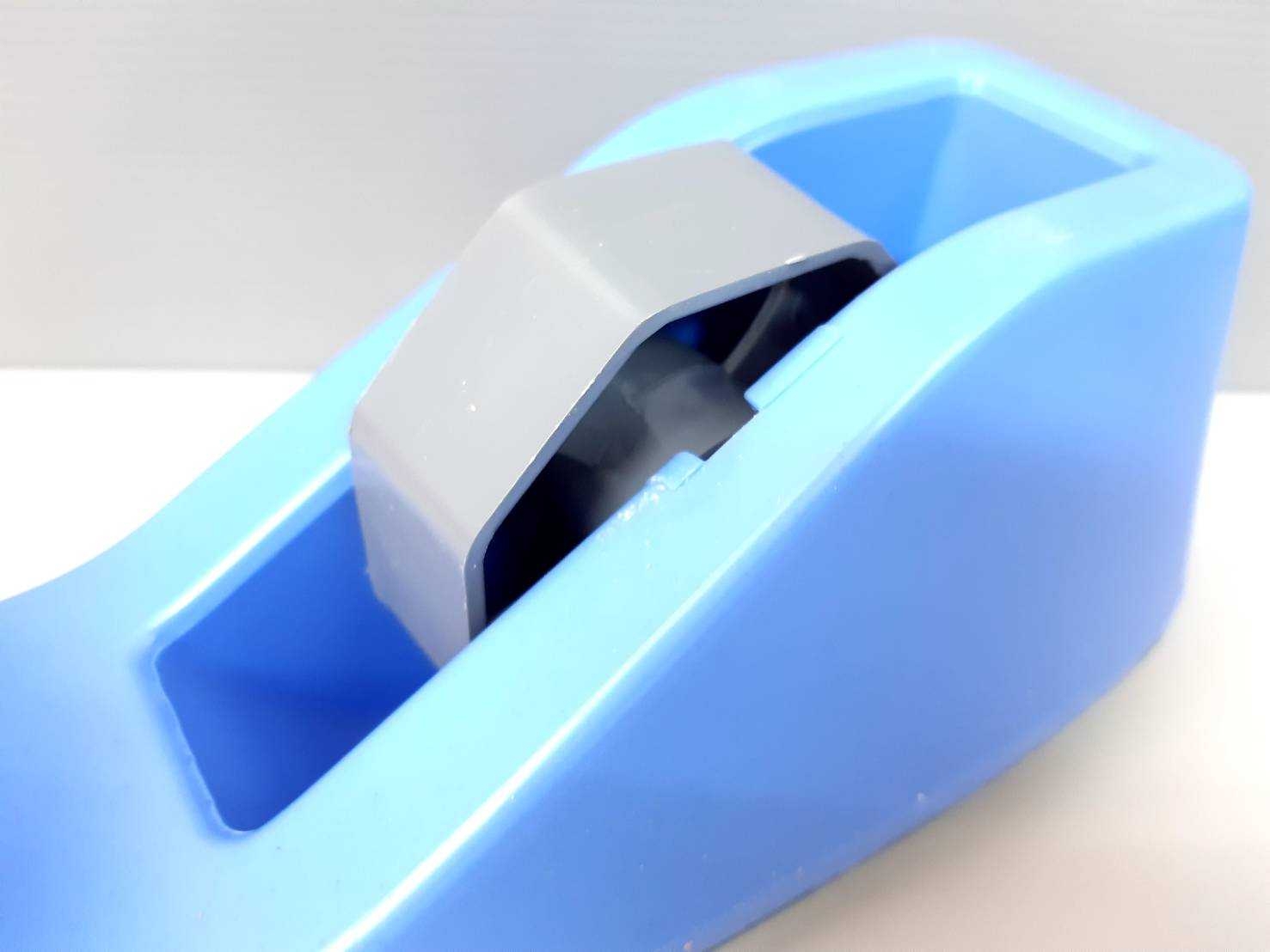 แท่นตัดเทป ตราม้า H-25 (คละสี)