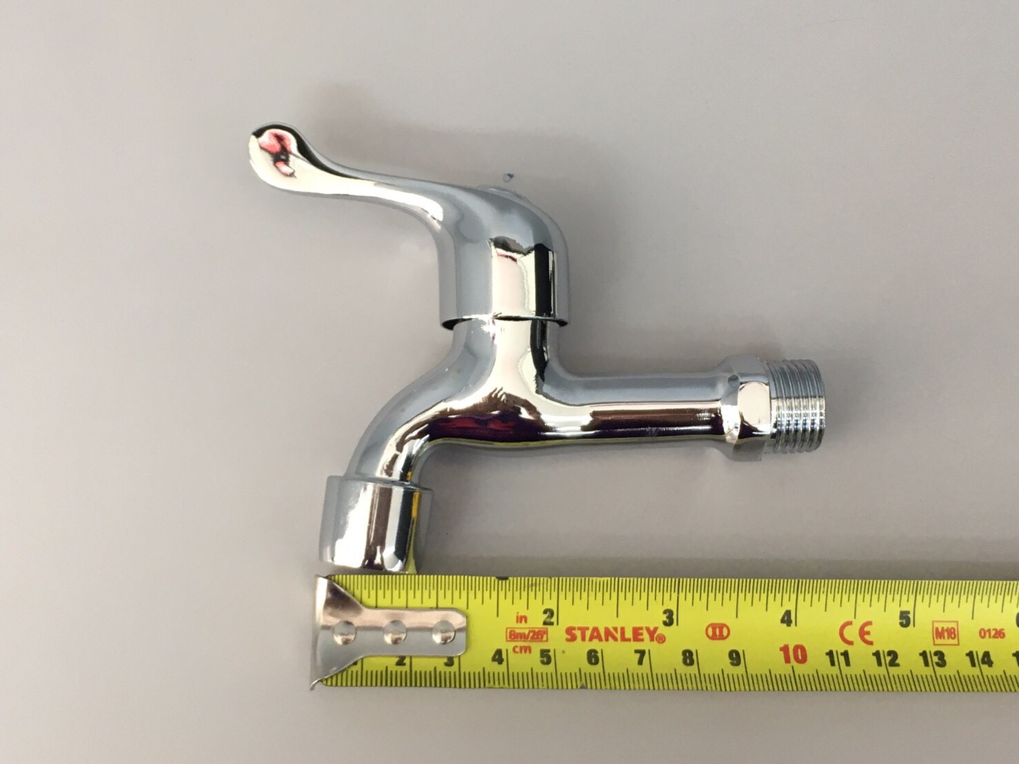 ก๊อกอัดแผง คอสั้นหางปลา SB05