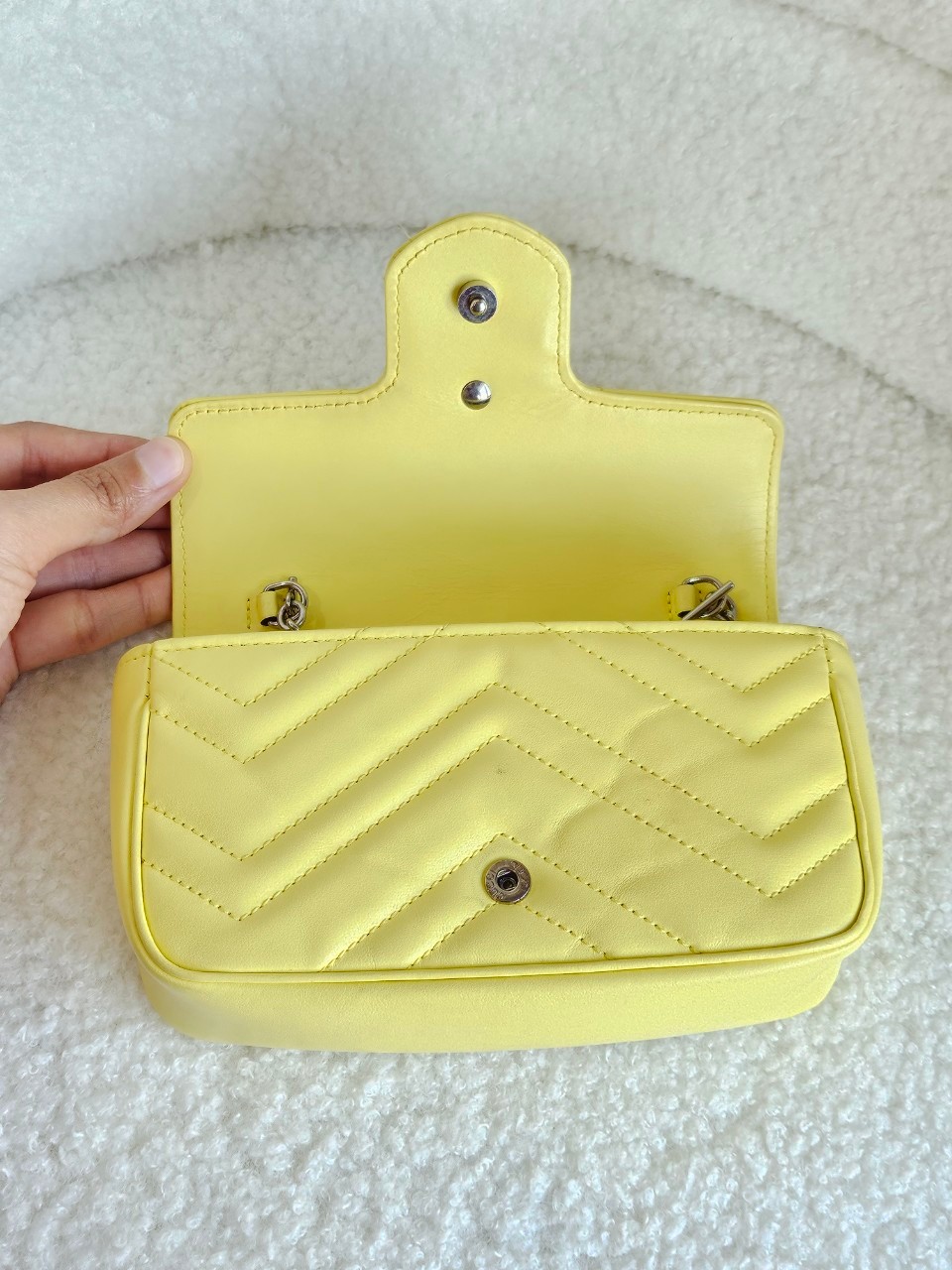 Gucci Marmont Super Mini สีเหลือง