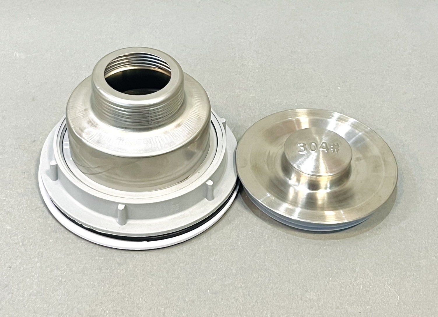 สะดืออ่างซิงค์ล้างจาน 1 หลุม สแตนเลส GG (พร้อมตะกร้า)