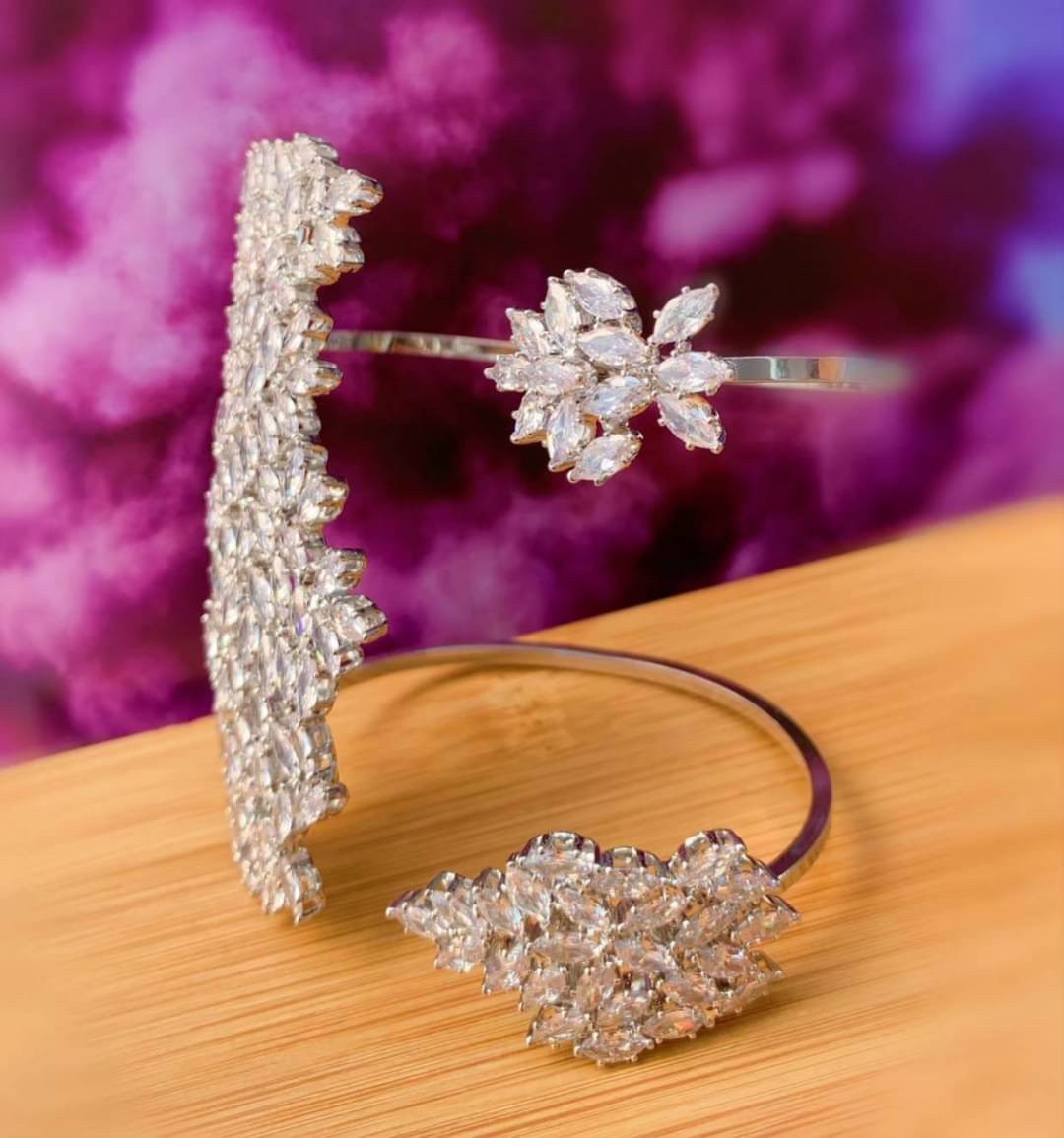 ข้อมือ เพชรCz สนับมือเพชรcz