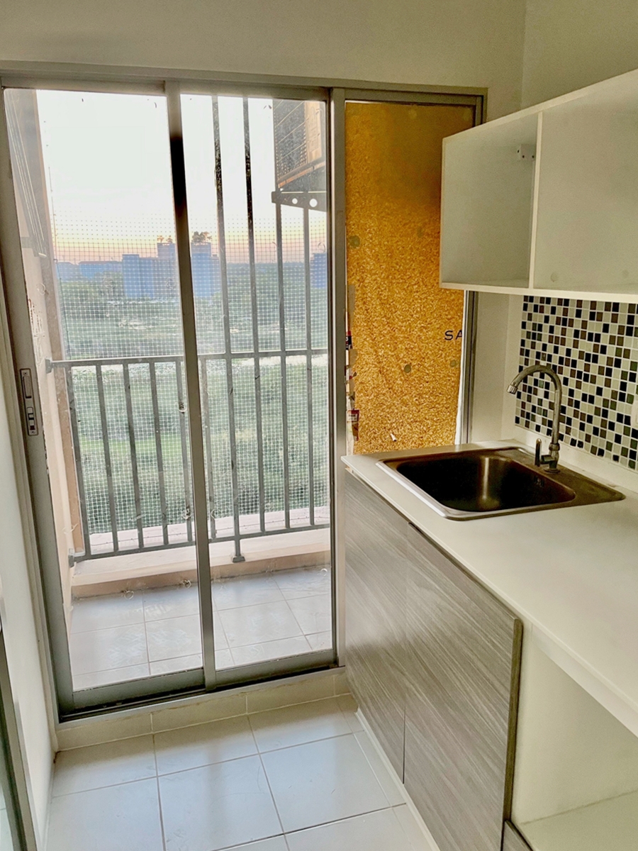 ขาย ดีคอนโด แคมปัส รีสอร์ท รังสิต ชั้น 8 ใกล้ ม.ธรรมศาสตร์ รังสิต