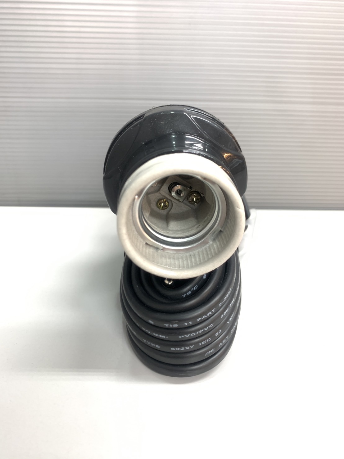 ขั้วห้อยเกลียวกระเบื้อง+ปลั๊ก+สาย