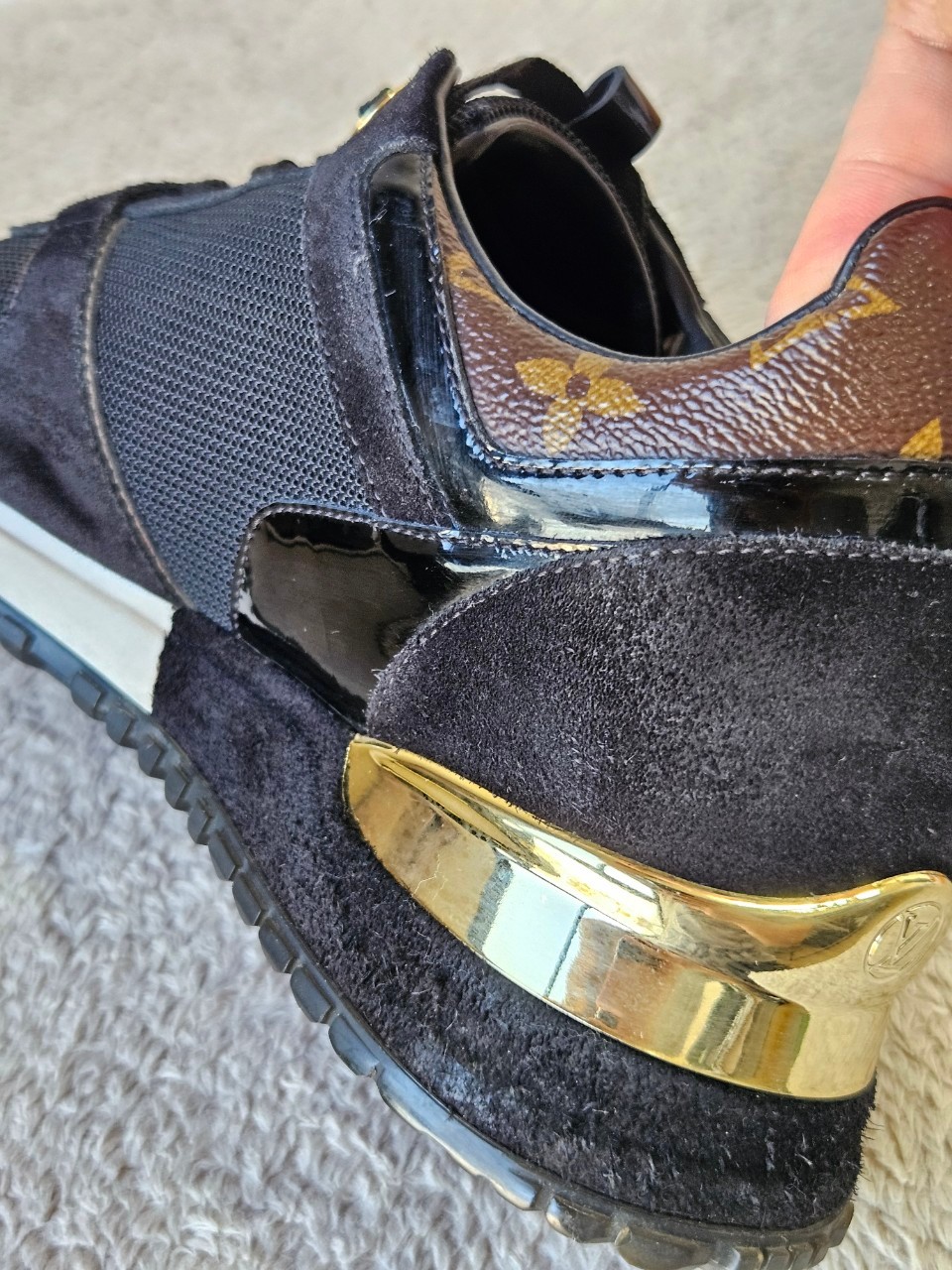 LV Run away Trainers Mono