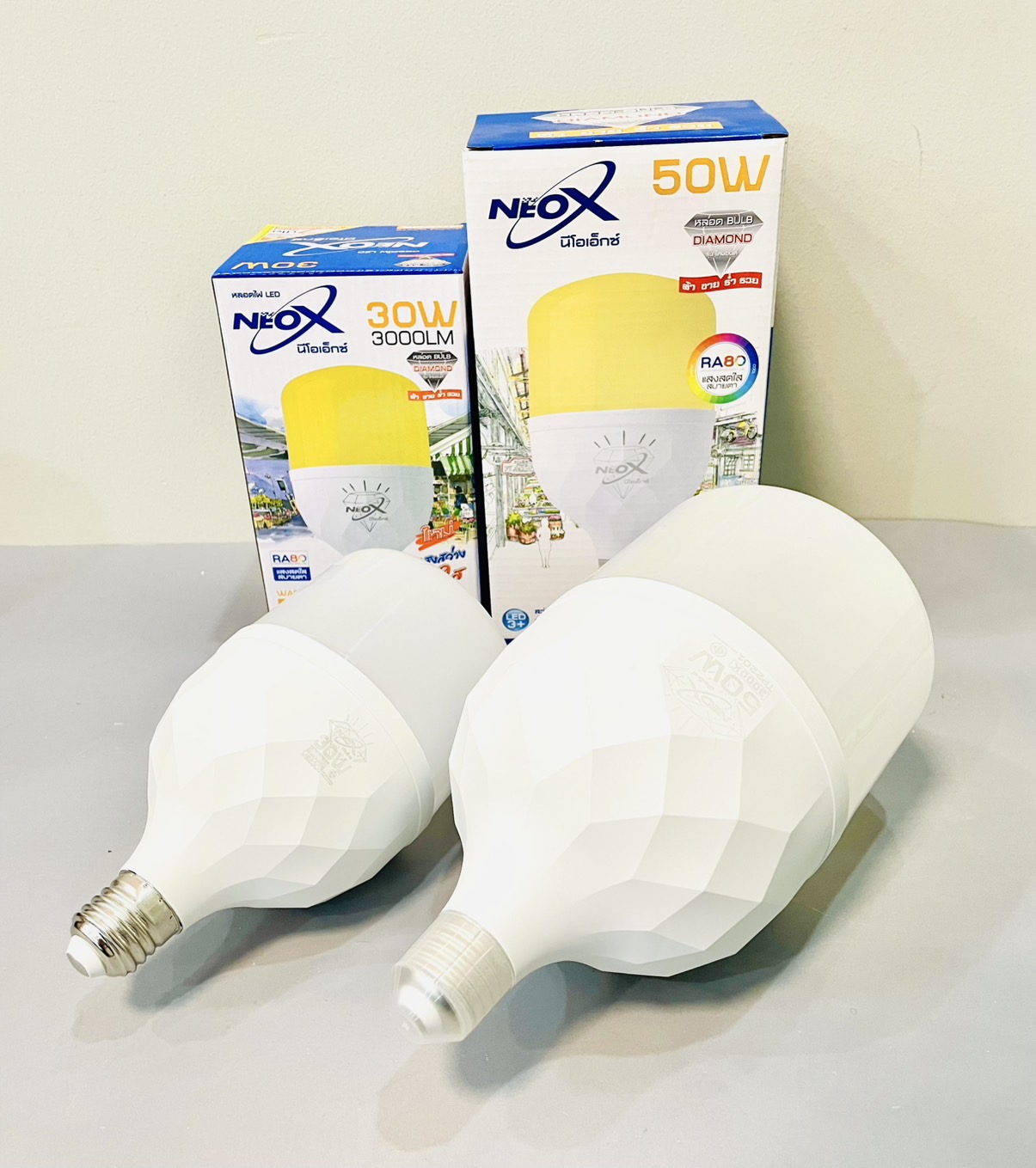 หลอด Bulb ที-เร็กซ์ NeoX