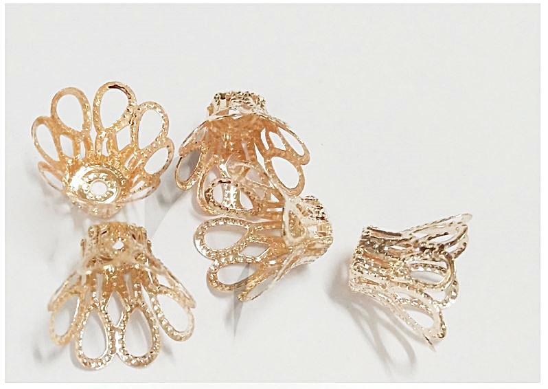 ขายส่ง ตัวครอบลูกปัด ลายฉลุ(ทรงสูง) 6มิล สีทองอ่อน KC Gold Color (1ถุง 100ชิ้น)