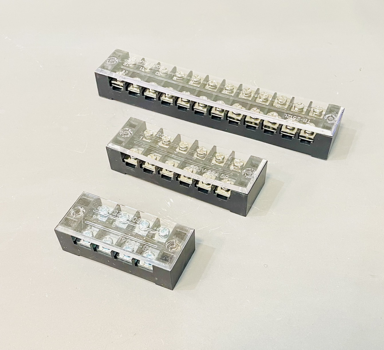 เทอร์มินอลบล็อก 25A