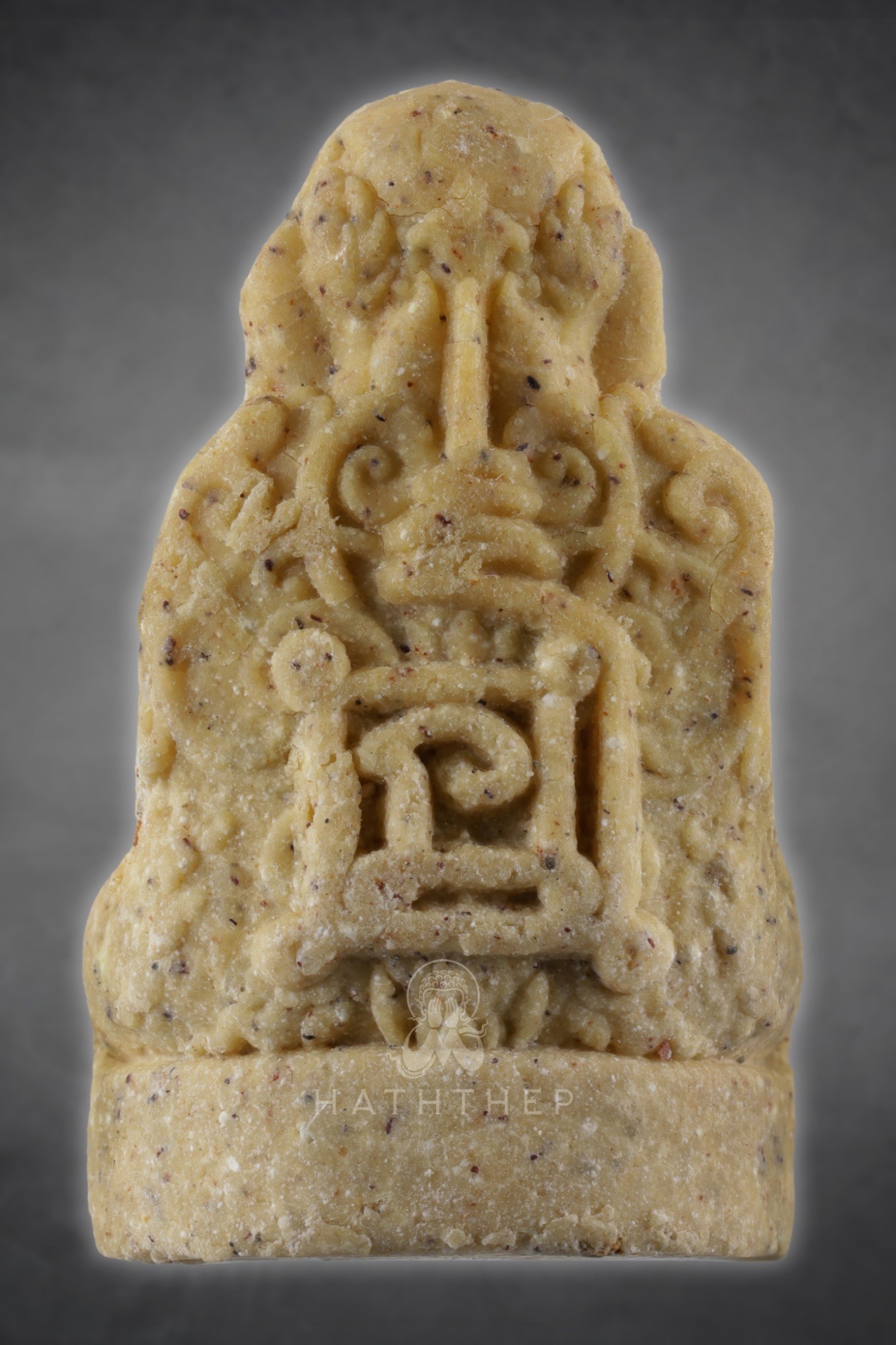 ปิตตารุ่นเหนือบารมี เนื้อเกสร หลังยันต์นะ พิมพ์ใหญ่