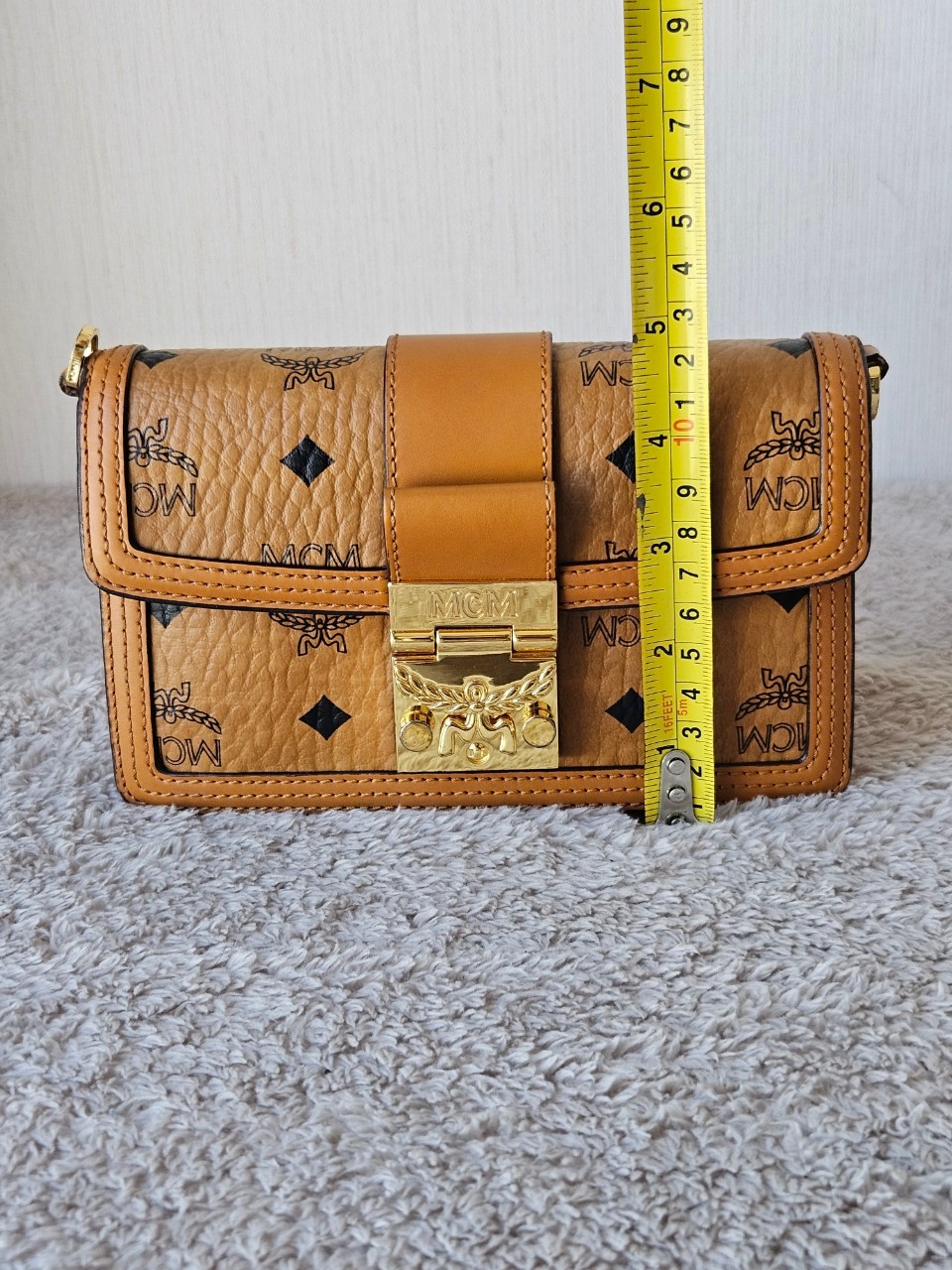 MCM Tracy Crossbody in Visetos