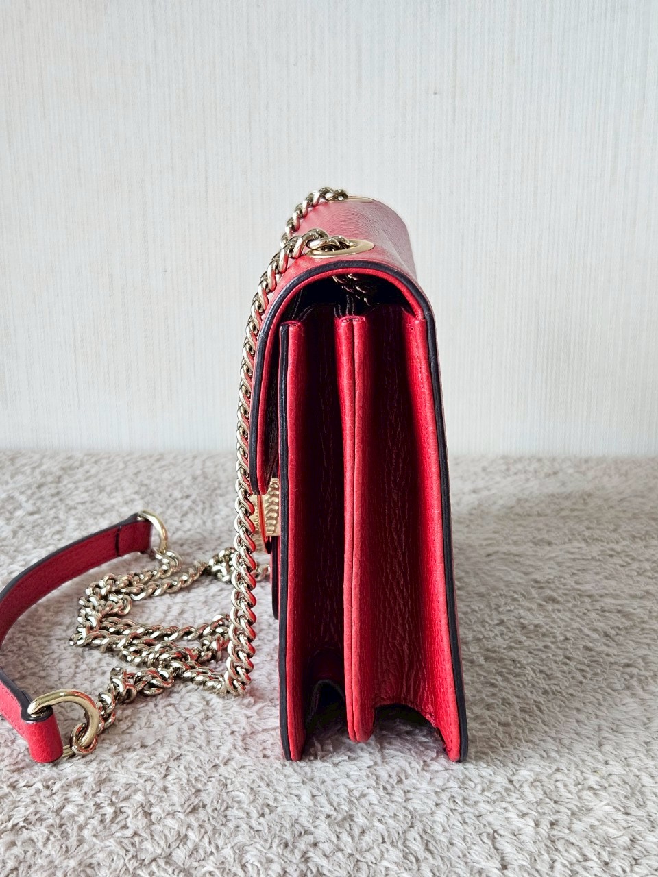 Gucci Interlocking Red