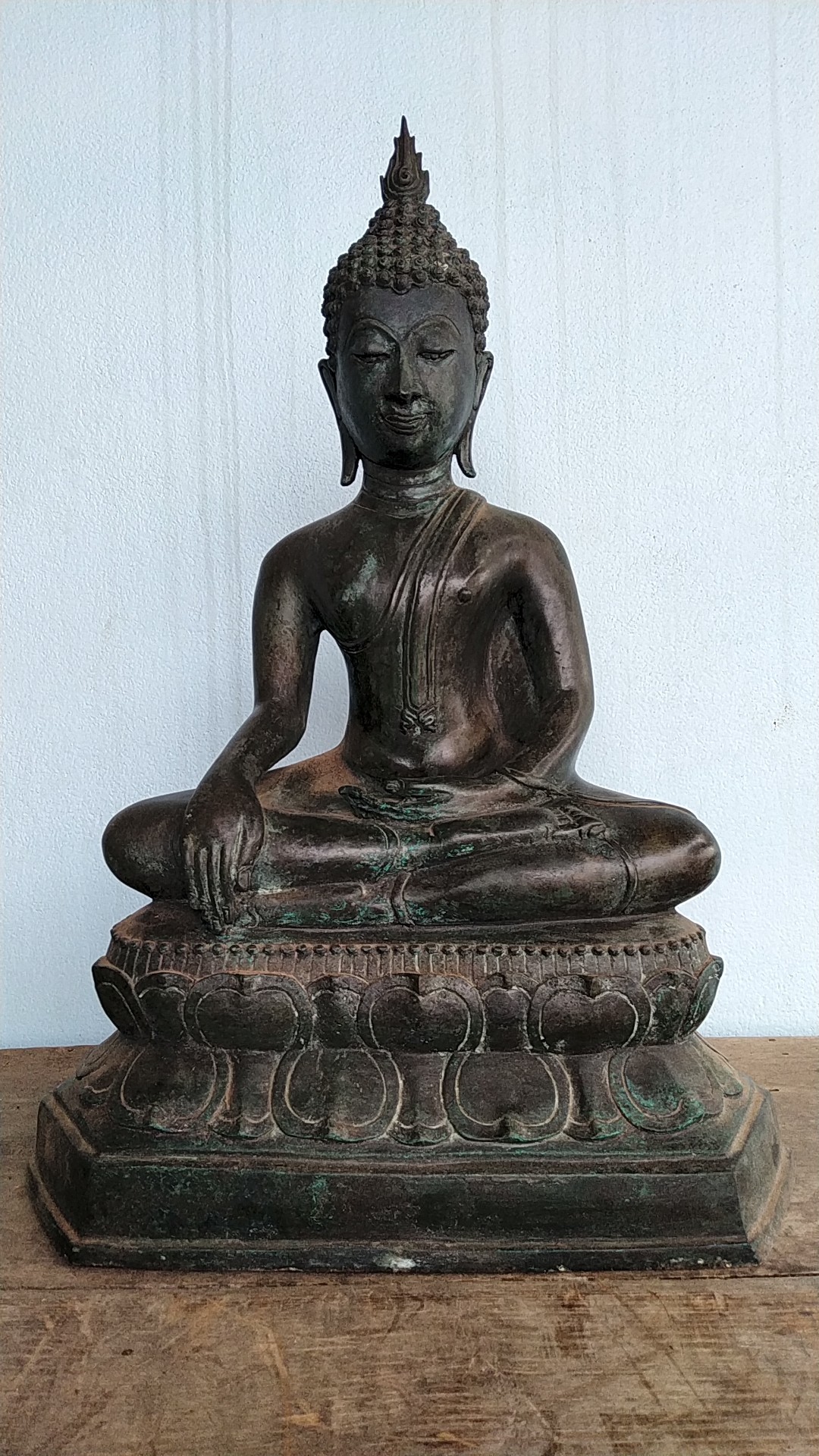 พระสุโขทัย ปางสดุ้งมาร หน้าตัก 12 นิ้ว เนื้อโลหะสำริด