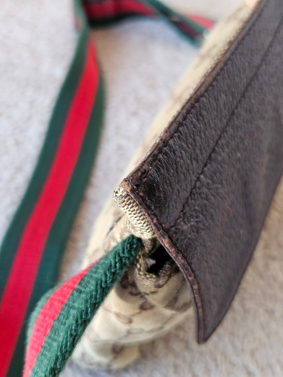 Gucci GG Canvas Beltbag