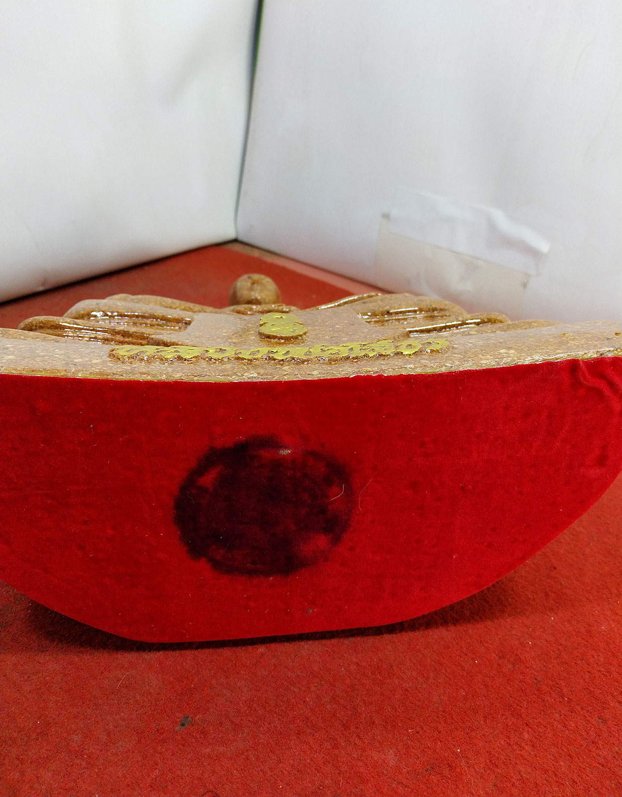 หลวงพ่อโสธร เนื้อกระเบื้องหลังคาโบสถ์ วัดโสธรฯ ฉะเชิงเทรา หน้าตัก 5 นิ้ว