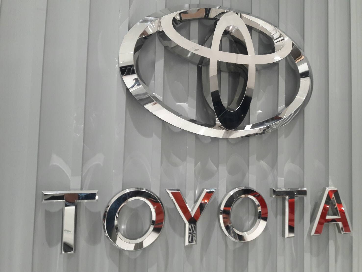 อักษรโลหะแสตนเลส 3มิติ ราคาโรงงาน ตามแบบ สำเนา