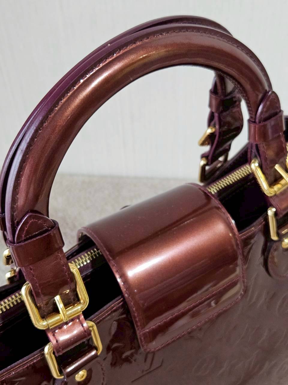 LV M91390 Melrose Amarante Vernis