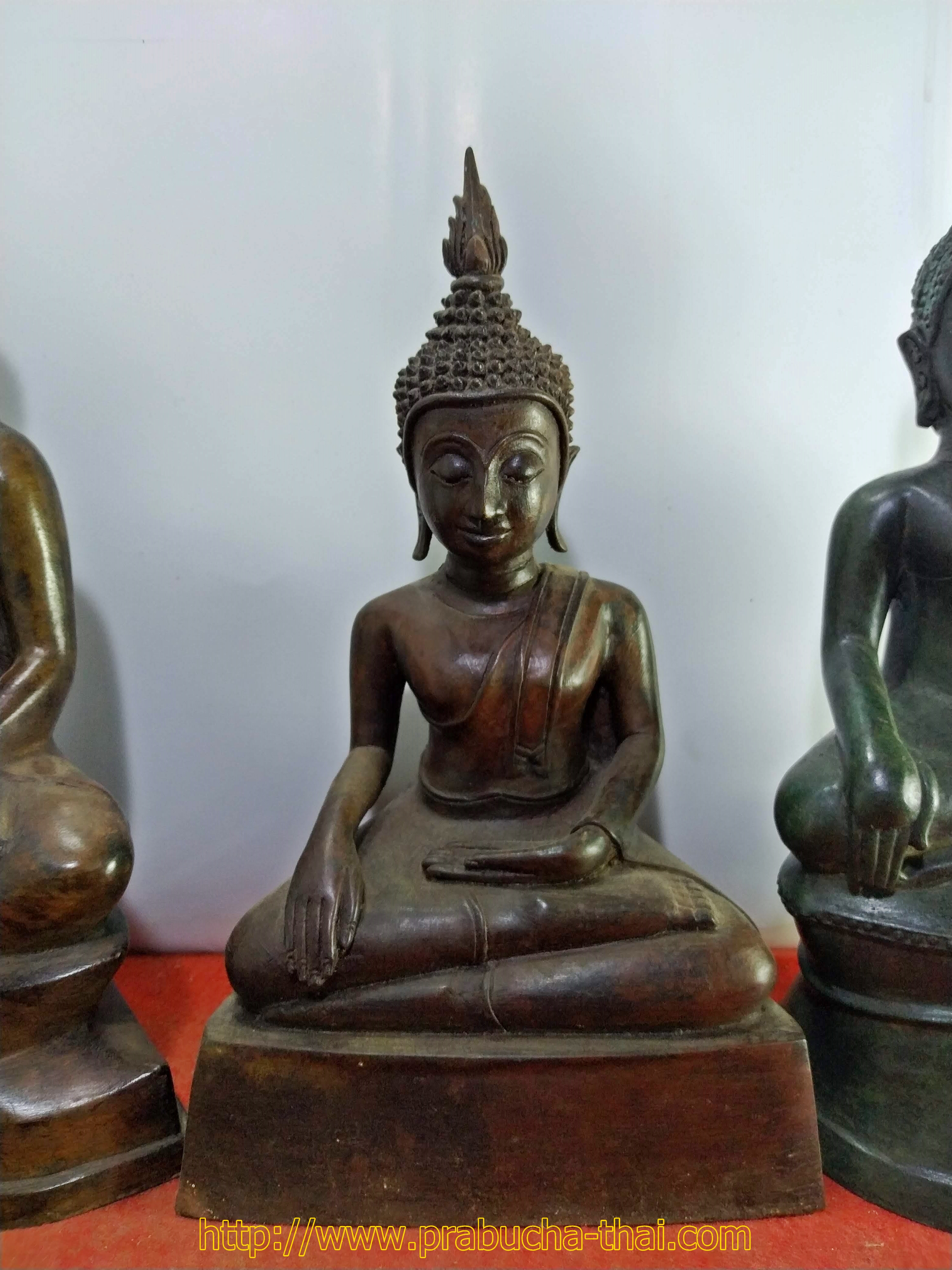 พระเชียงรุ้ง สามสมัย หน้าตัก 5 นิ้ว เนื้อสำริด
