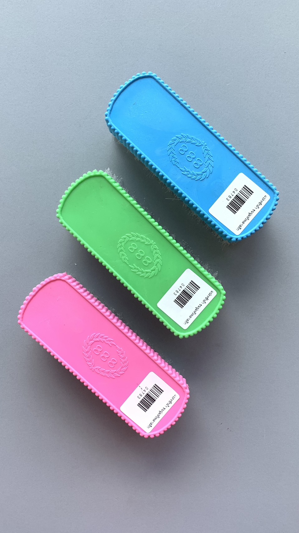 แปรงซักผ้า ขนนุ่มหัวพลาสติก