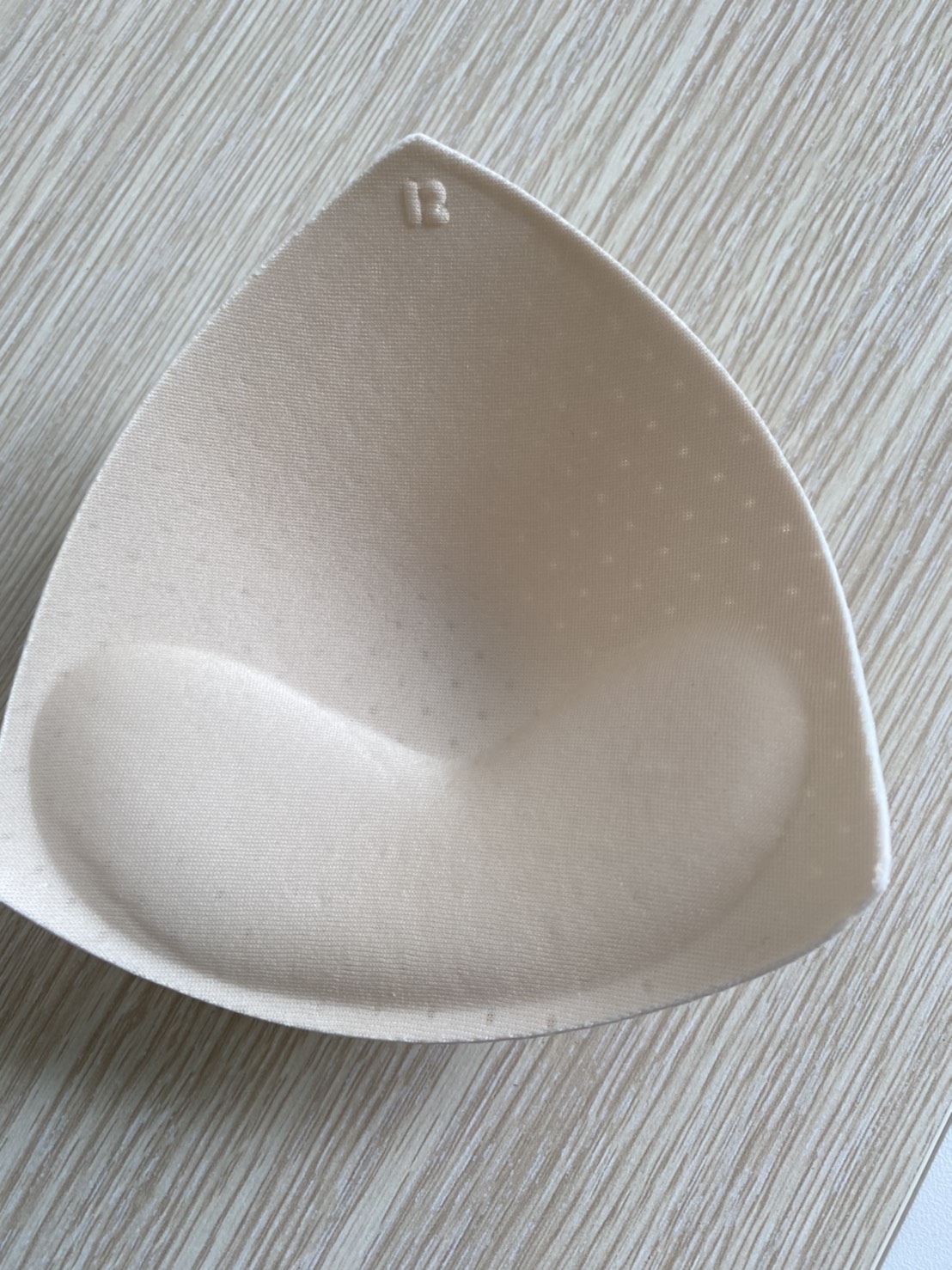 บราเสริม ฟองน้ำแบบบาง เสริมสปอร์ตบรา ฟองน้ำแบบบางเย็บขอบ ฟองน้ำระบายอากาศ ฟองน้ำบิกินี่ ชุดว่ายน้ำ