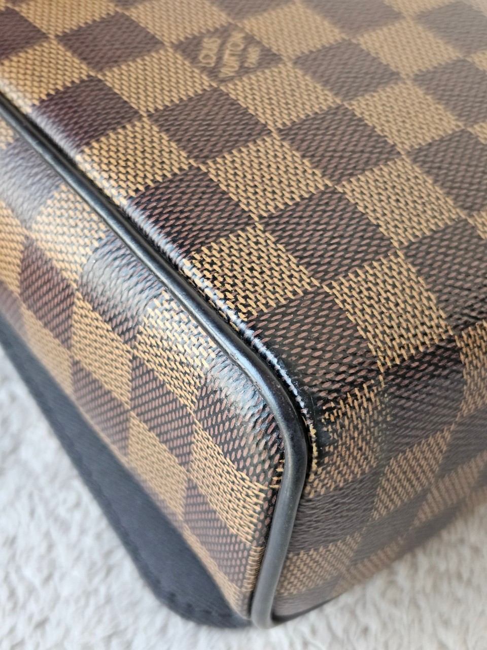 LV District Damier PM