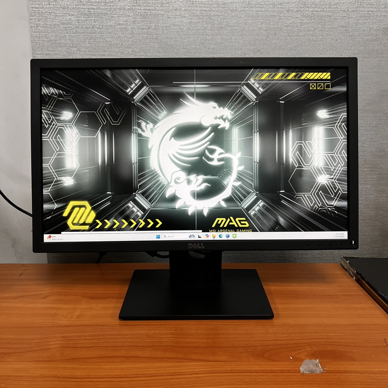 (Used) MONITOR DELL E2318H 23 INCH FHD (1920x1080) 60 Hz / IPS