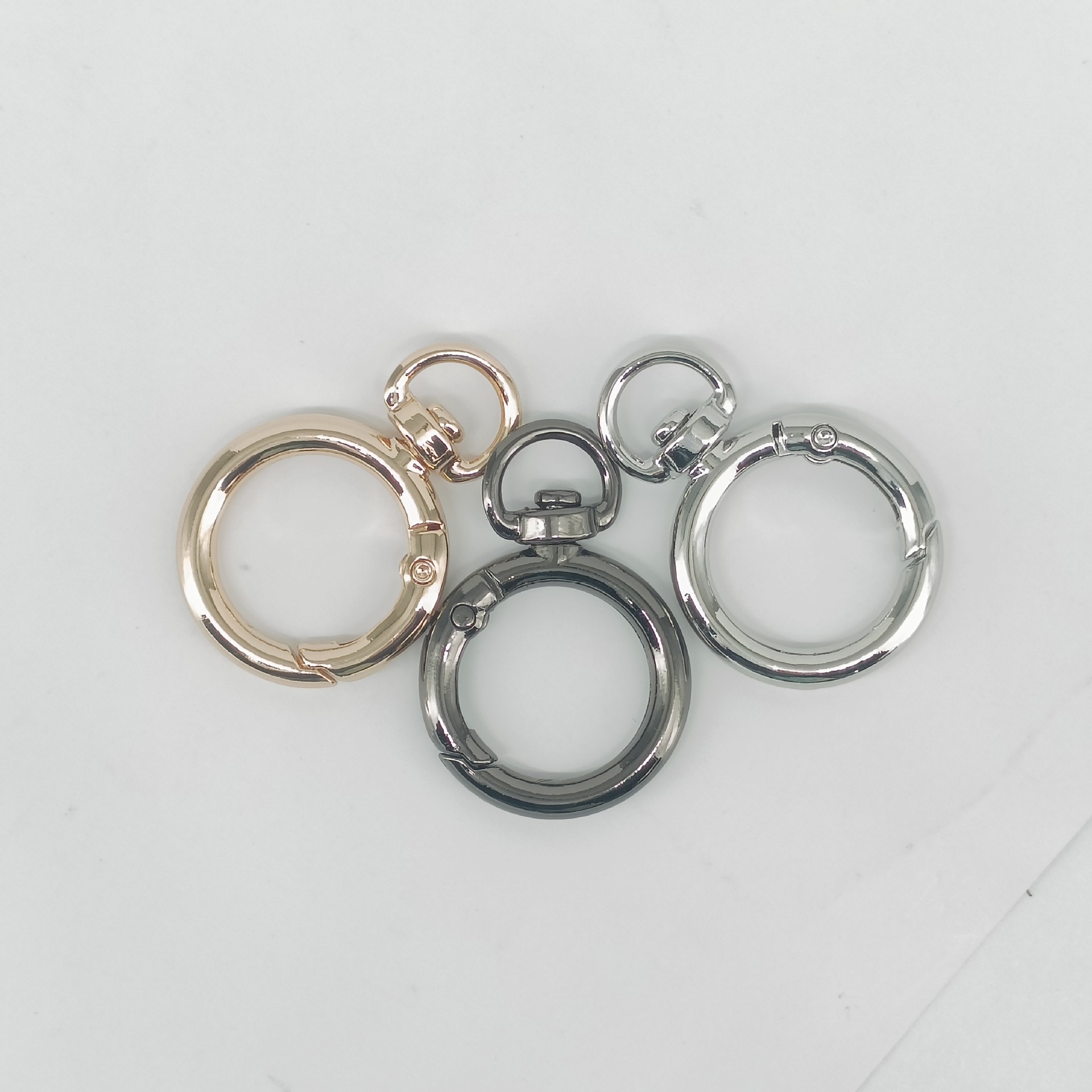 ขายส่ง(10ชิ้น,50ชิ้น)**New design** ห่วงวงกลม ห่วงกลมแบบสปริง ตะขอพวงกุญแจ อะไหล่พวงกุญแจ