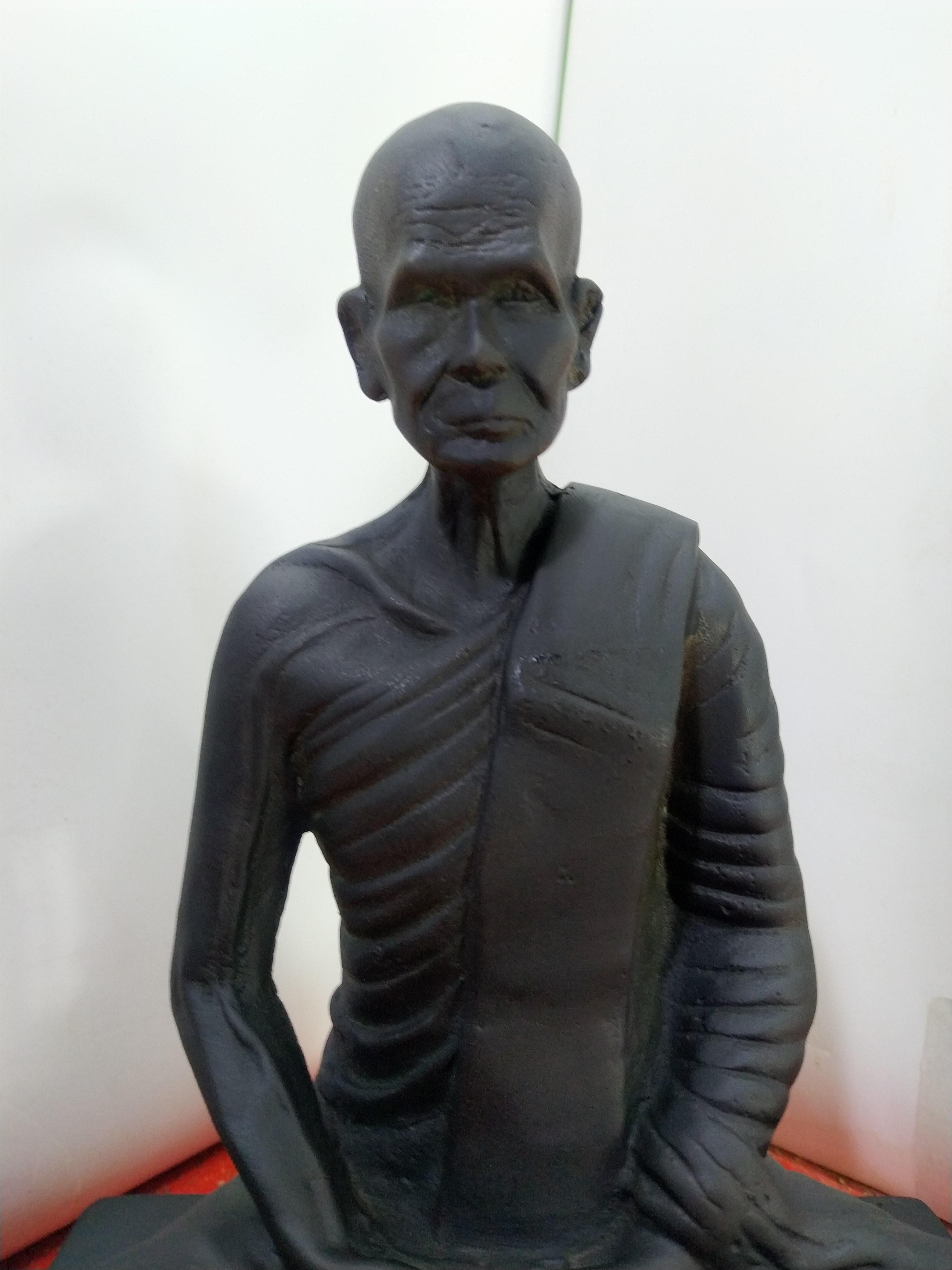 หลวงพ่อเดิม วัดหนองโพ จ.นครสวรรค์ หน้าตัก 5 นิ้ว