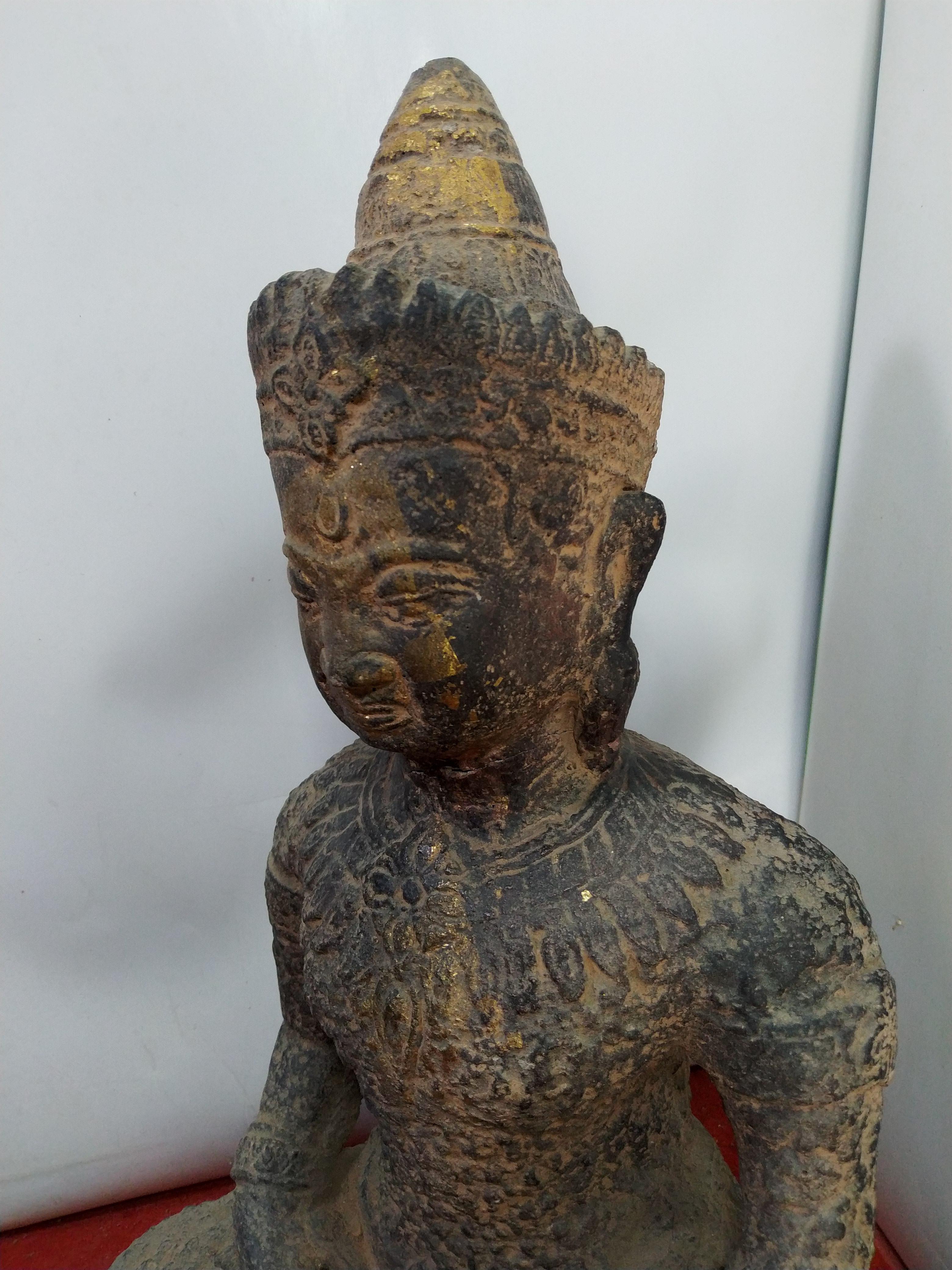 พระลพบุรี หน้าตัก8นิ้ว ปางสมาธิ ้เนื้อศิลา