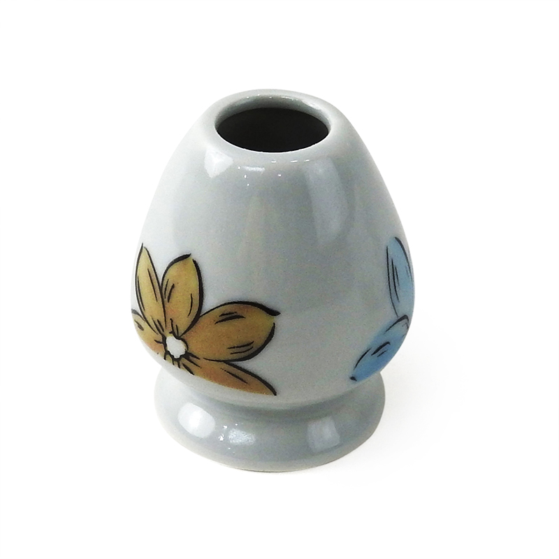 ชุดทำชาเขียวญี่ปุ่น (มัทฉะ) 4 ชิ้น พร้อมชามปากเท สีขาวลายดอกไม้