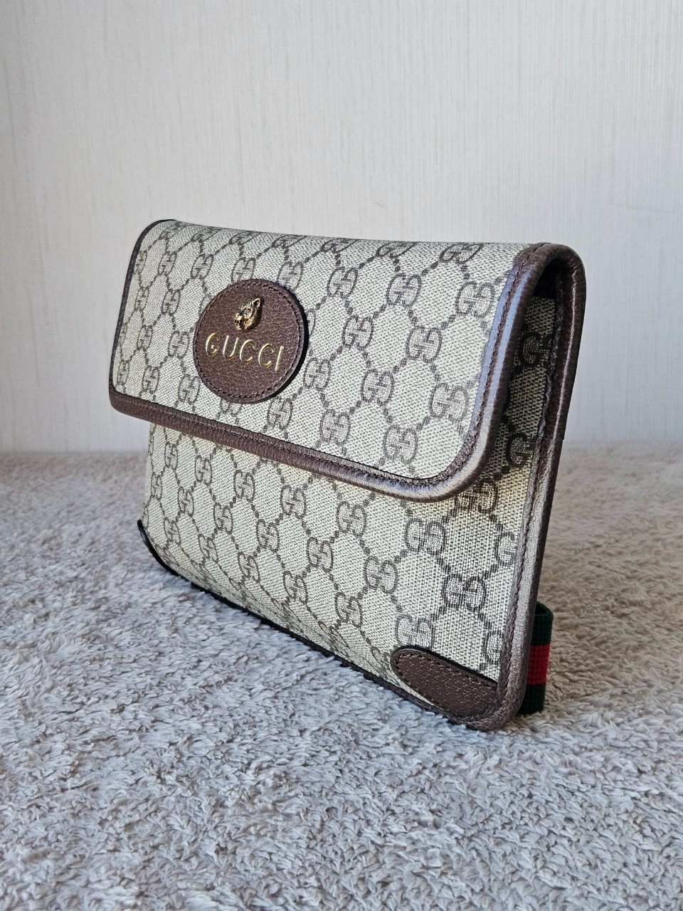 Gucci Supreme Neo Vintage Beltbag