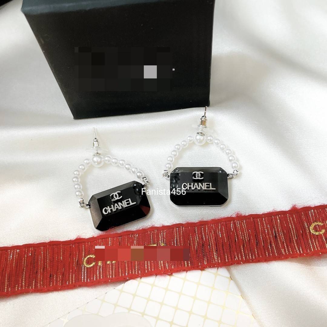 ต่างหู ชาแนล Chanel Earring ต่างหูชาแนลมุก