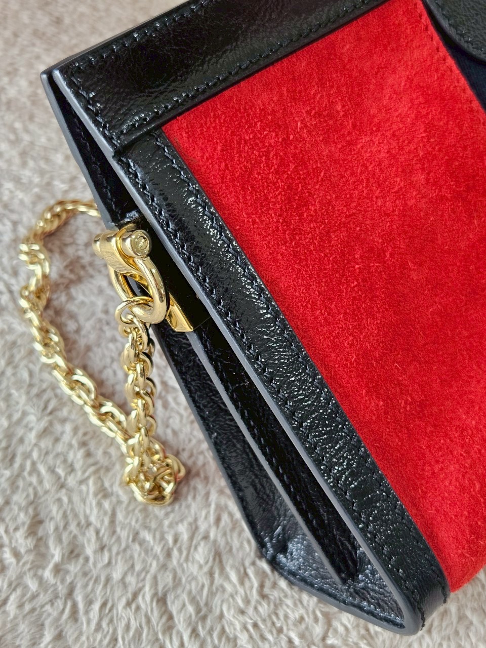 Gucci 503877 Ophidia Red Suede Chain Shoulder Bag