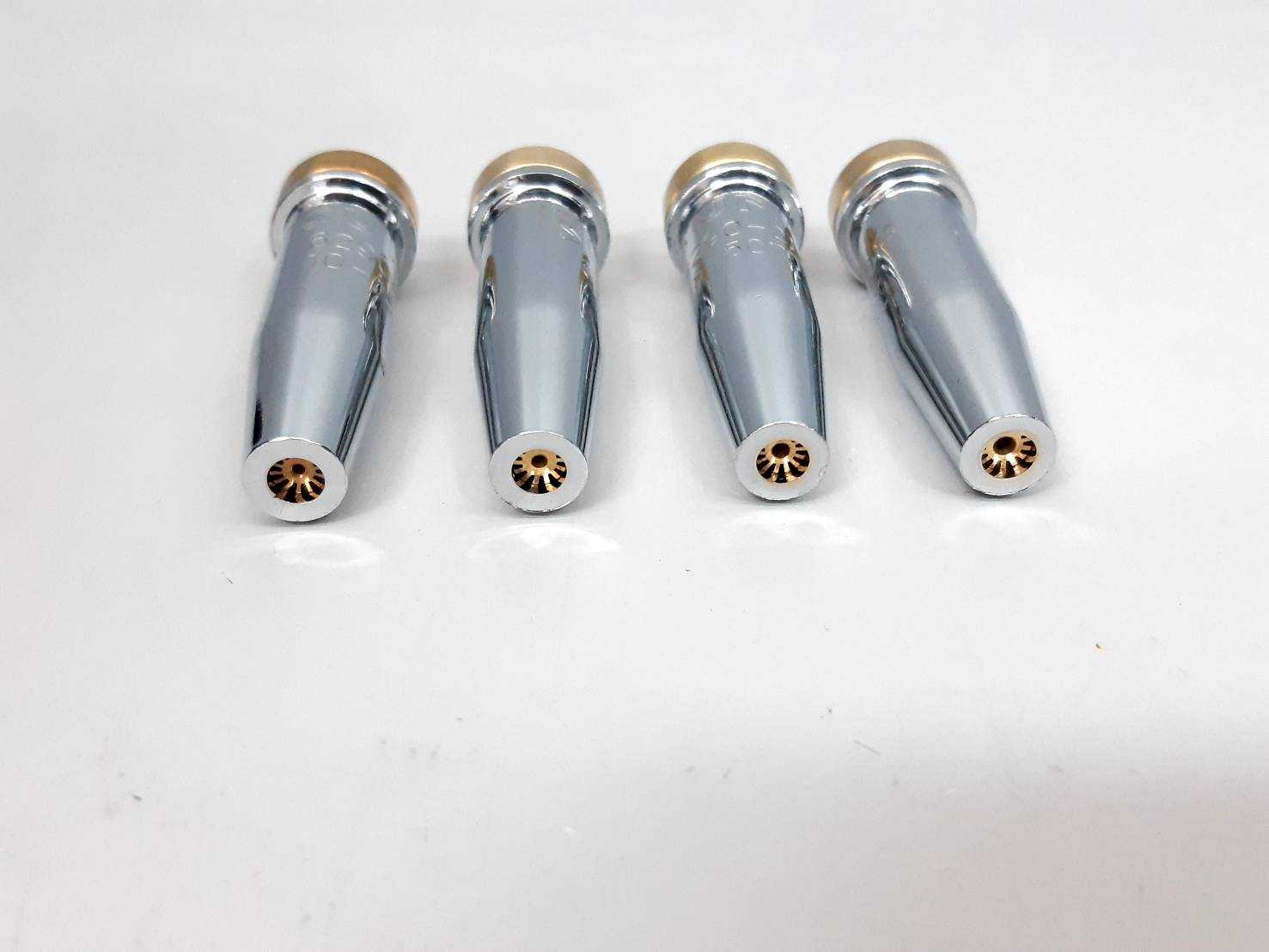 นมหนูหัวตัดแก็ส ซูโม่/นกอินทรี