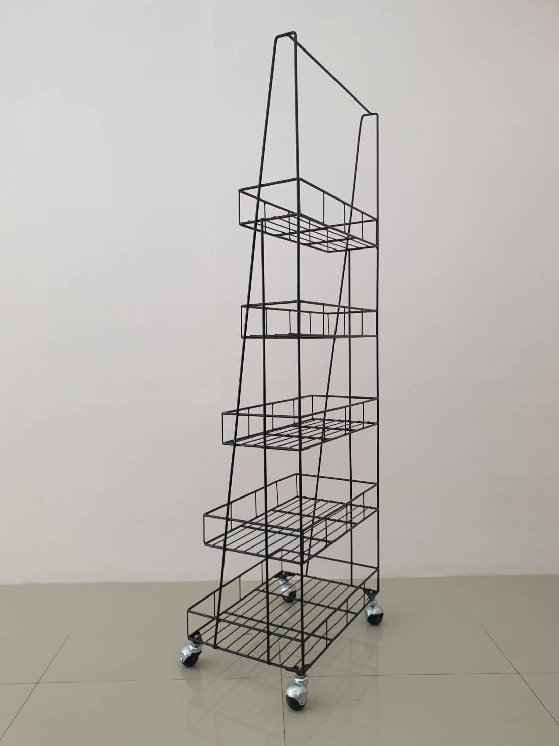 ชั้นวางสีสเปรย์