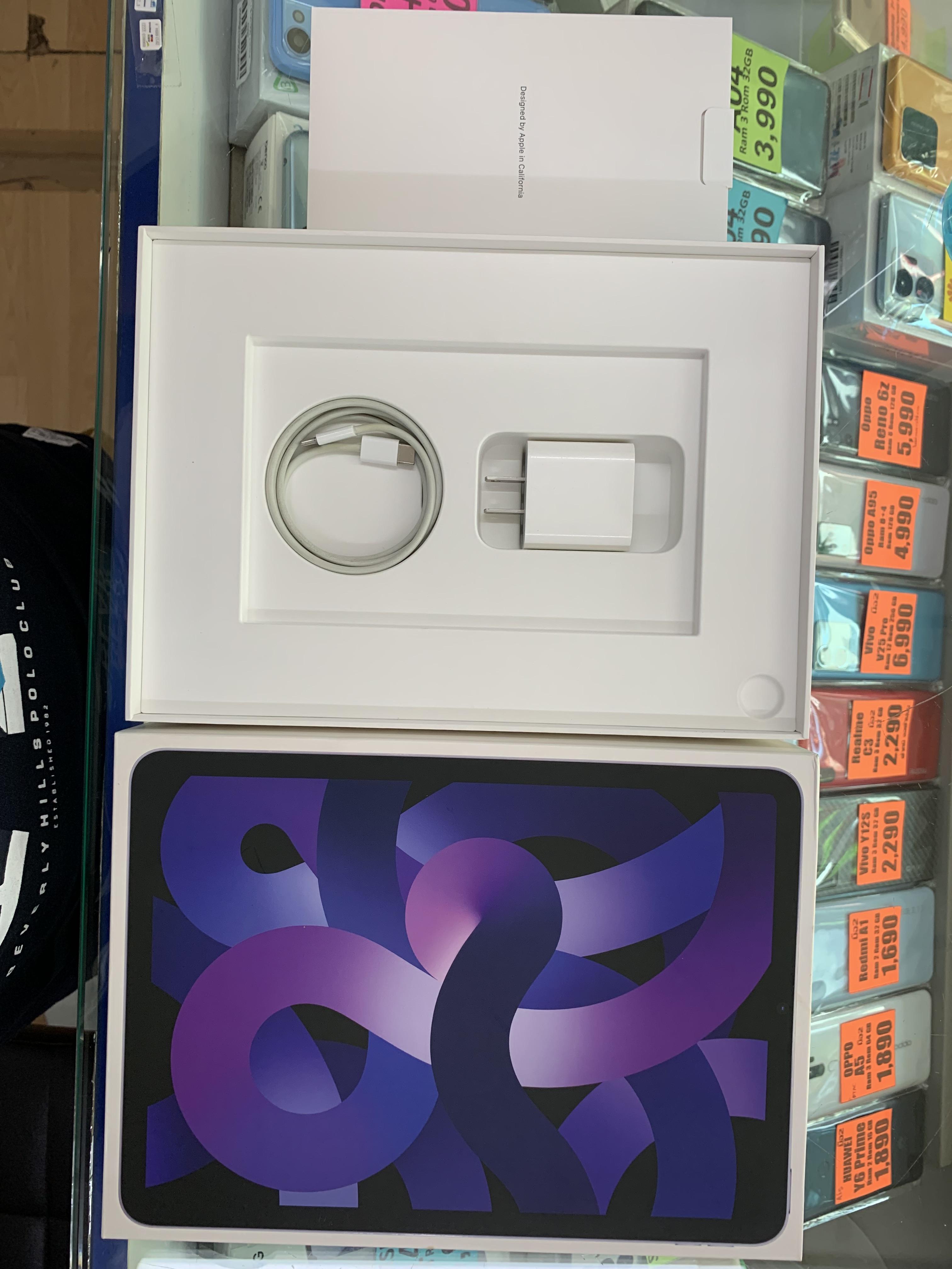 Apple iPad Air 5 Wi-Fi 64GB Purple 10.9-inch 2020 แบต 88% ประกันร้าน 1 เดือน