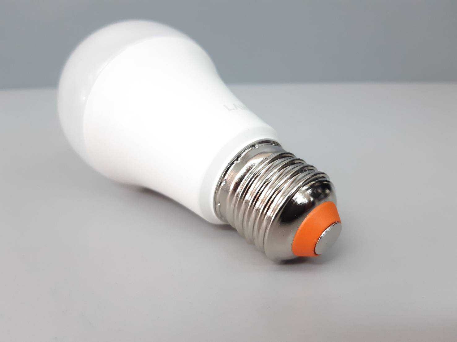 หลอด LED แสงวอร์ม แลมป์ตัน