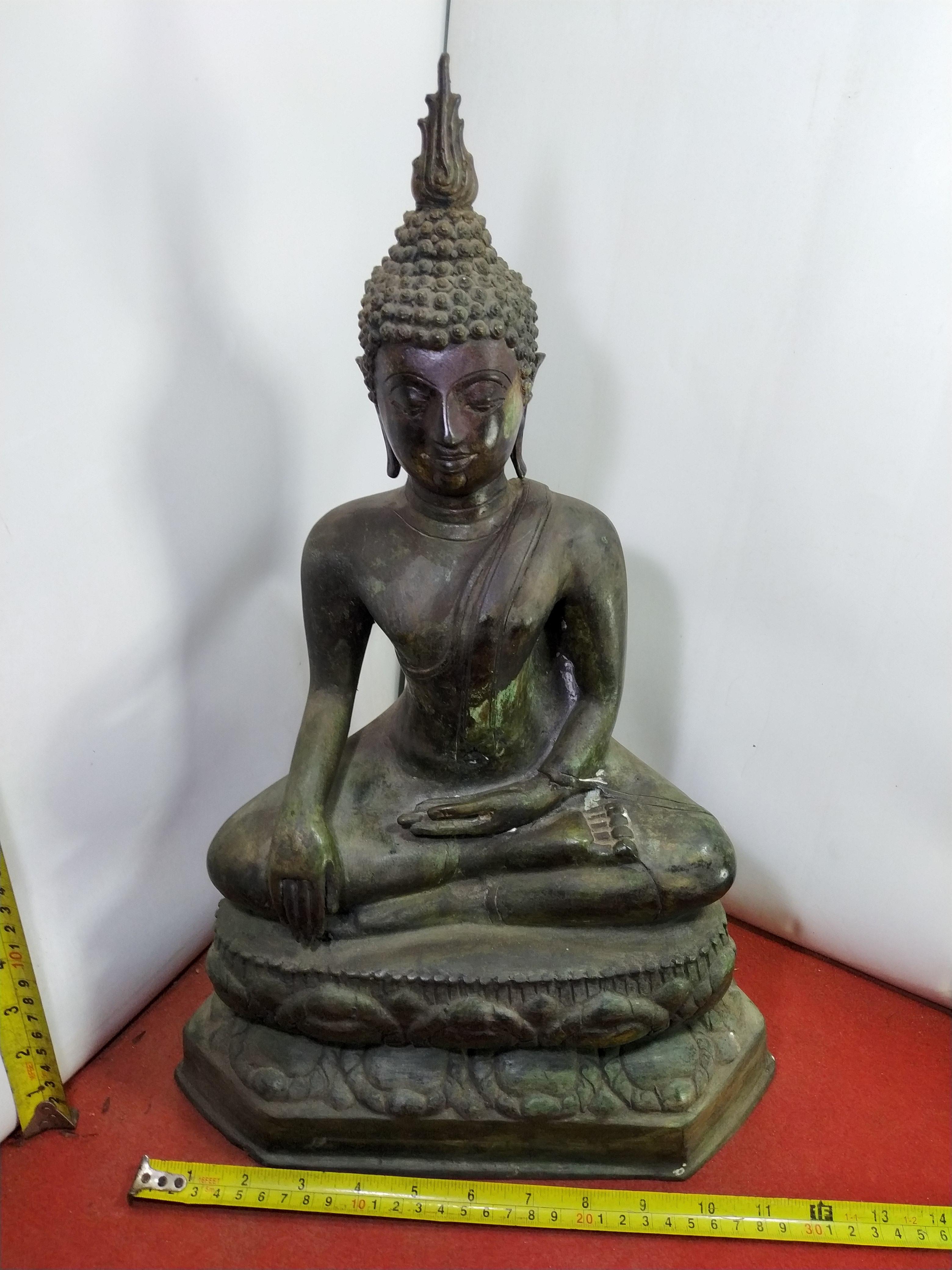 พระสุโขทัย ฐานบัวใหญ่ หน้าตัก 9 นิ้ว เนื้อสำริด