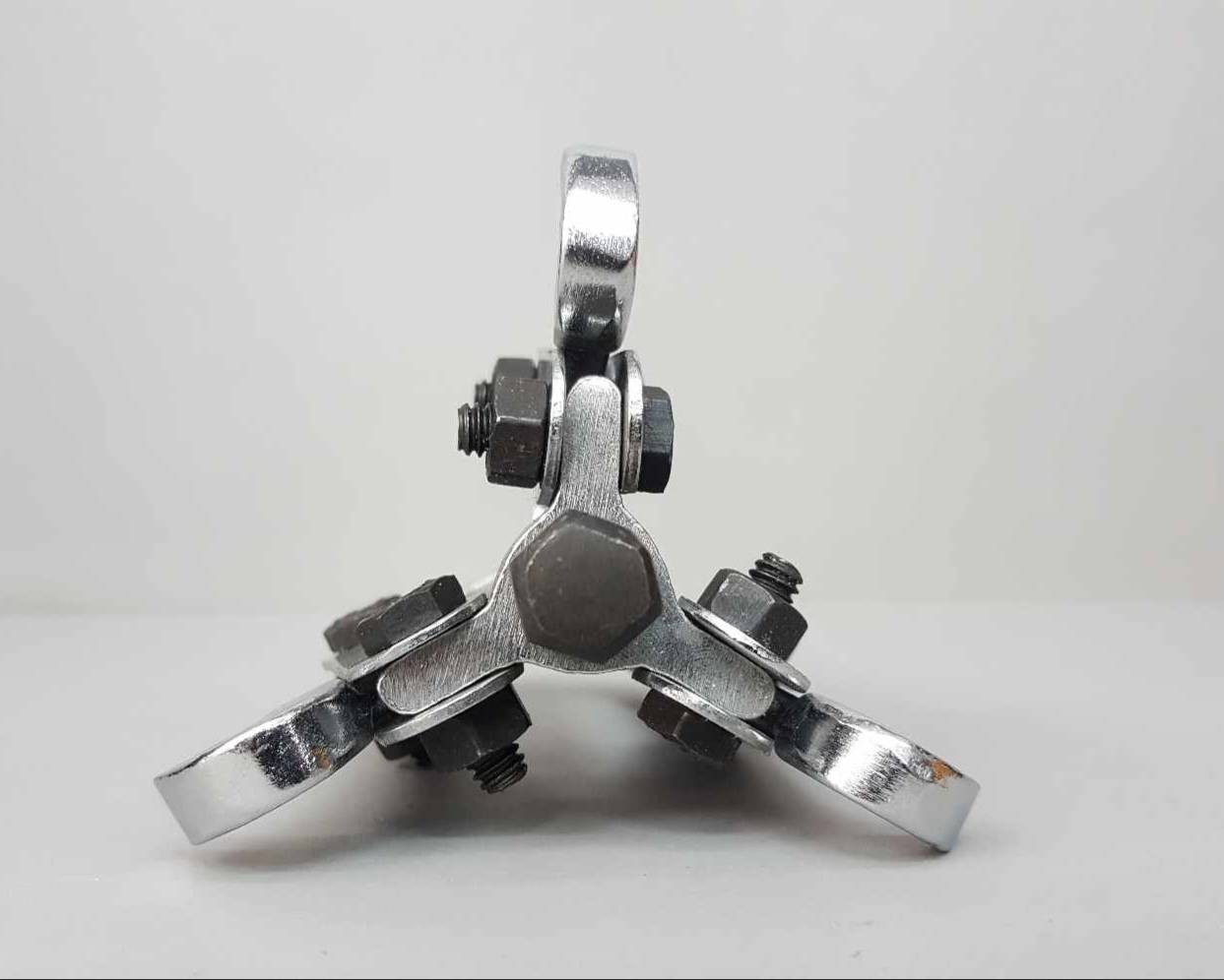 เหล็กดูดลูกปืน 3ขา